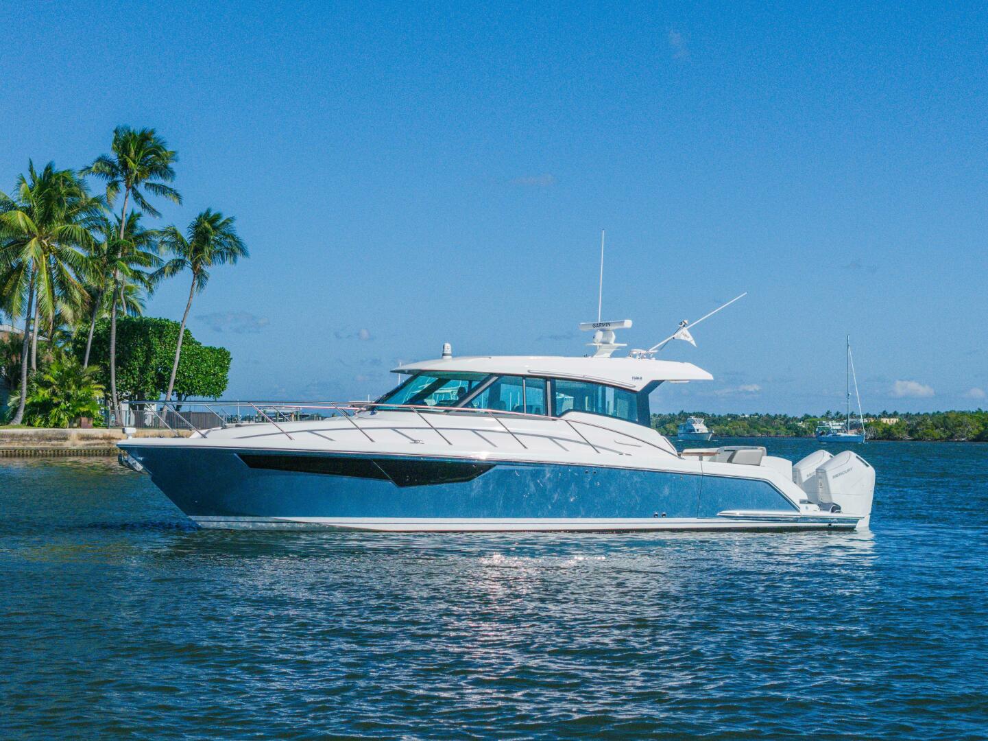 2025 Tiara Yachts 43 LE "NEXT LEVEL" - photo 1