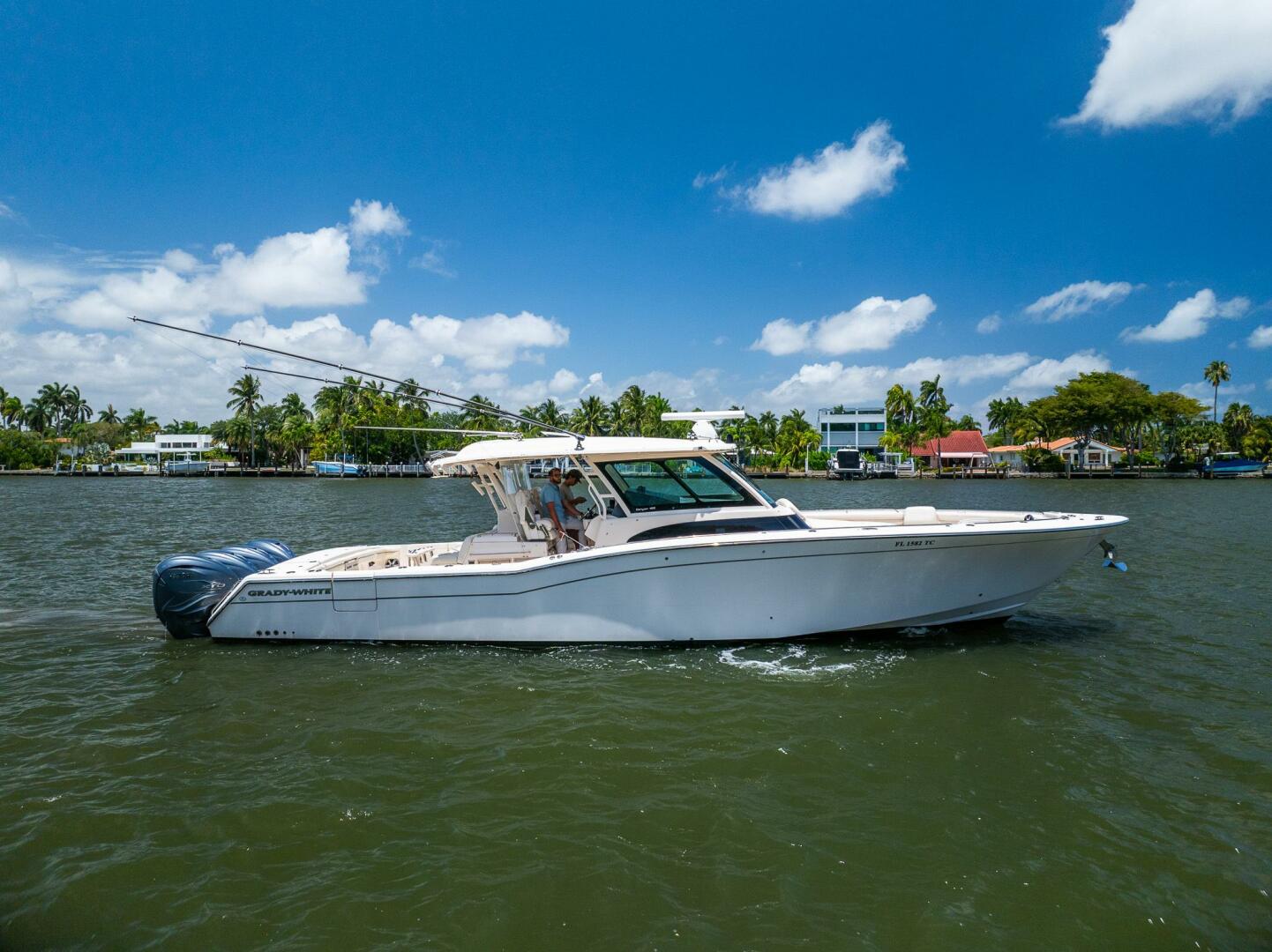 2019 Grady-White Canyon 456 "Natilus 2" - photo 1