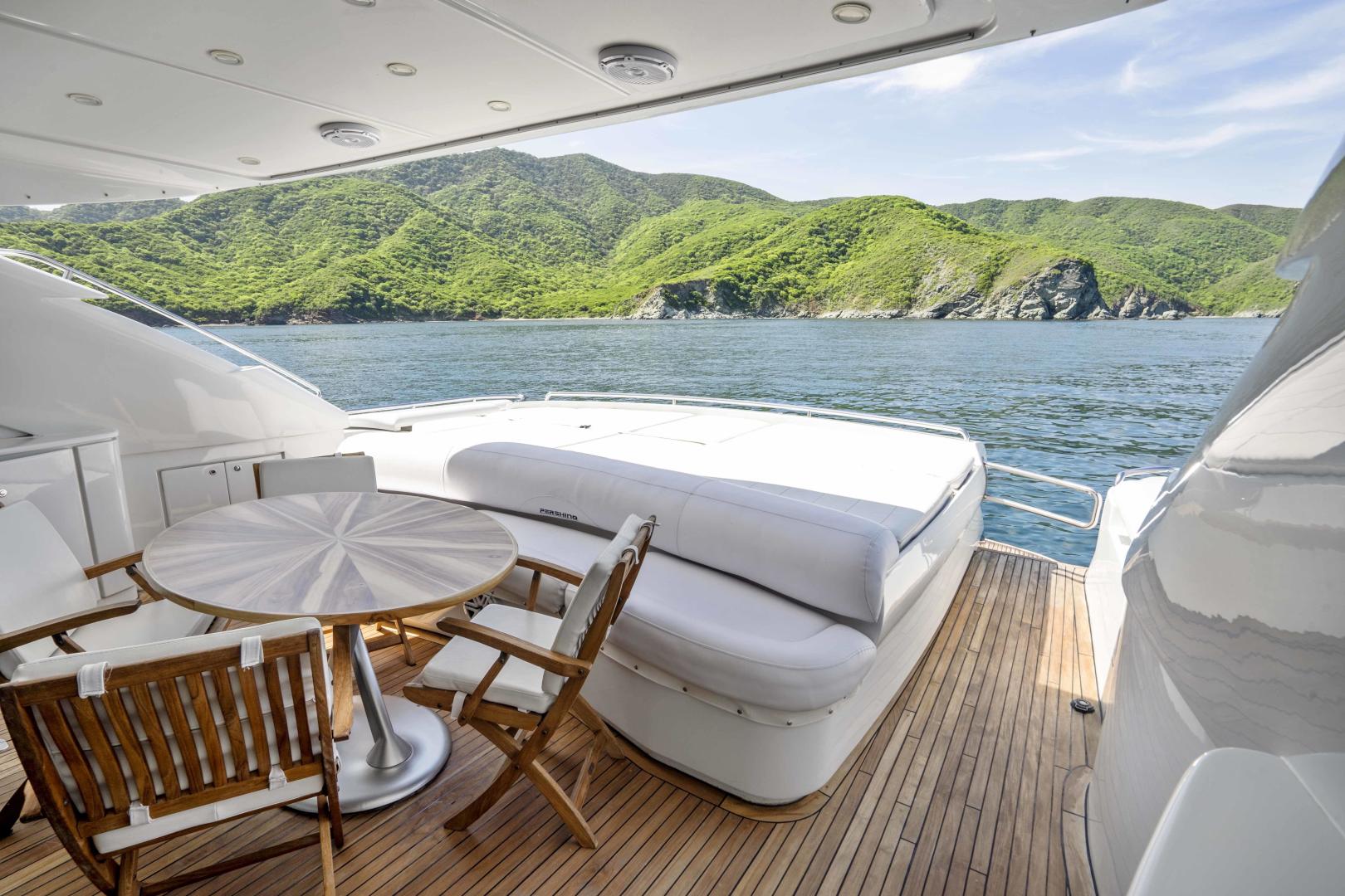 2005 Pershing 76 Motor Yacht "Denise" - photo 2