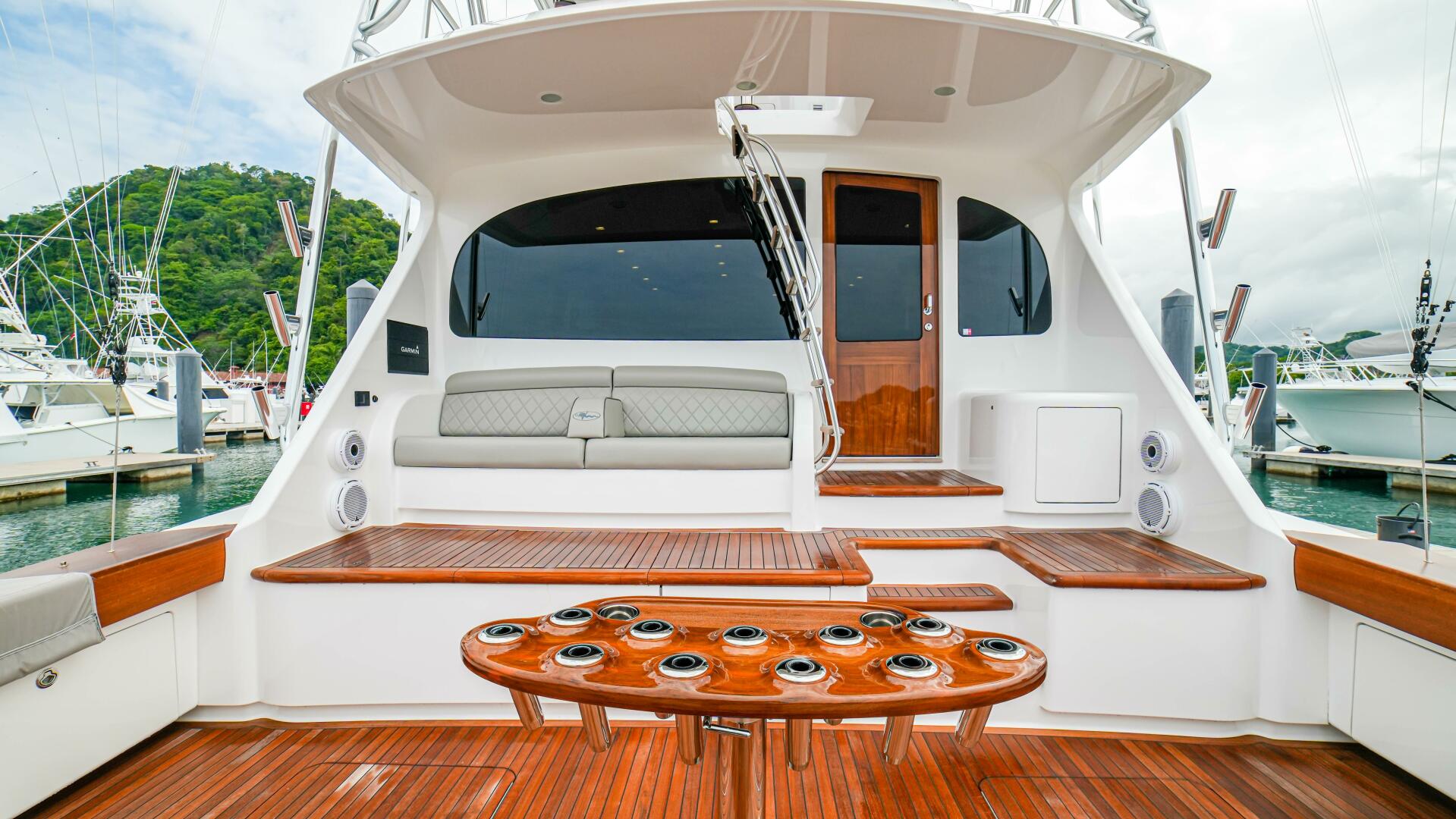 2023 Viking 72 Convertible "Free Spool" - photo 2
