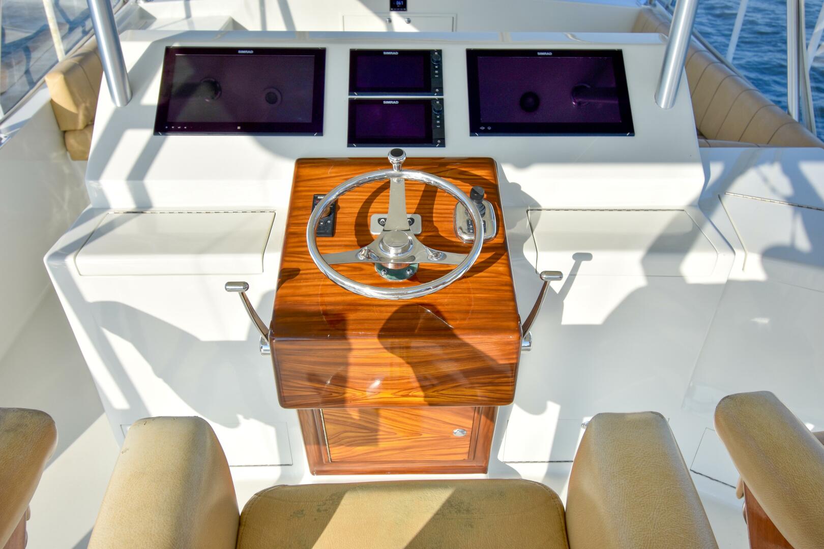 1991 Monterey 65 Convertible Custom Sportfish "Emma Ruth" - photo 3