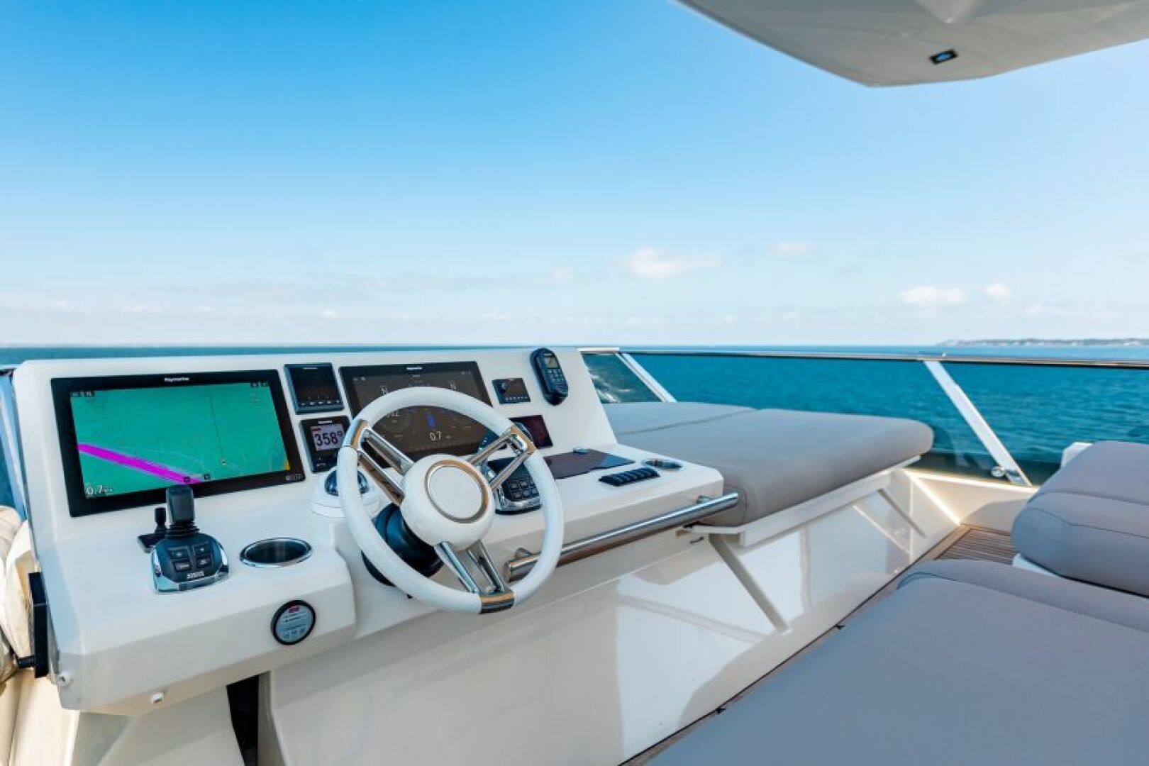 2020 Prestige 630 Flybridge "Truly Blessed" - photo 3