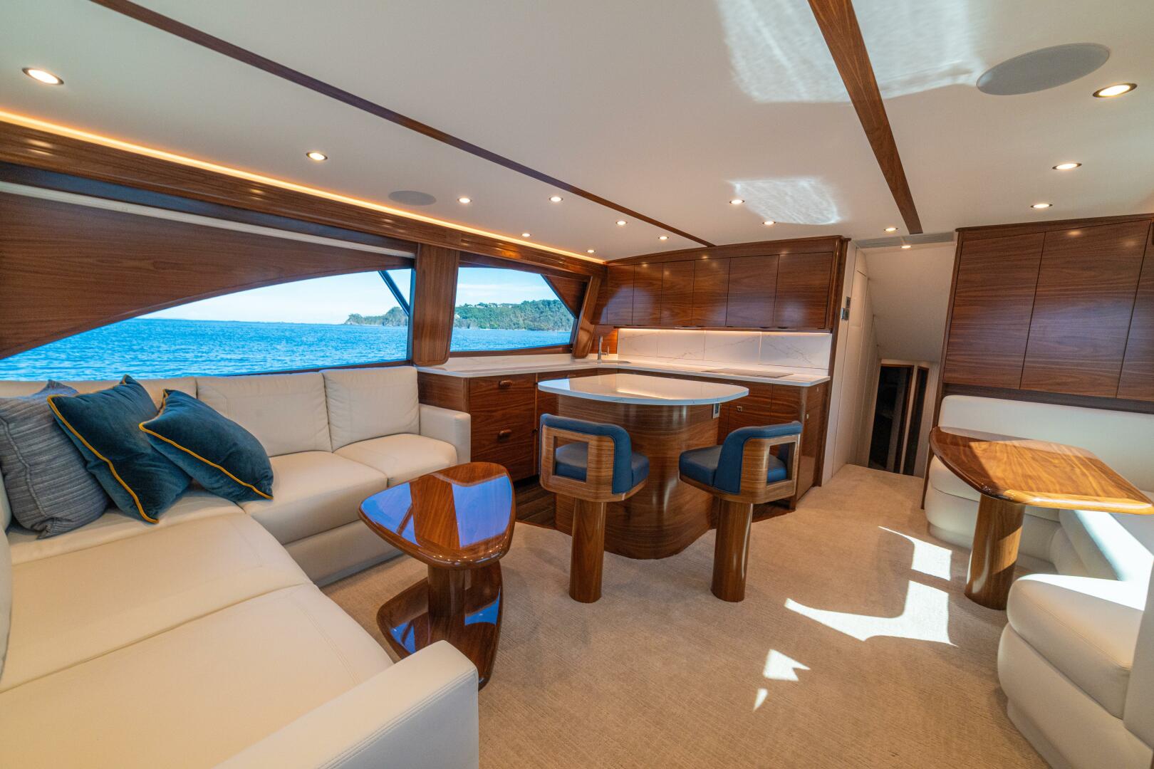 2025 Viking 58 Convertible "Game On" - photo 3