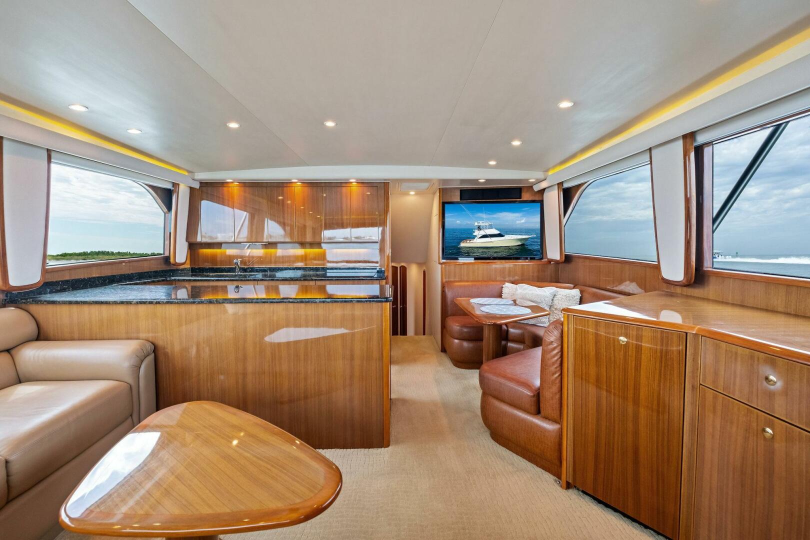 2006 Viking 56 Convertible "Summer Salt" - photo 3