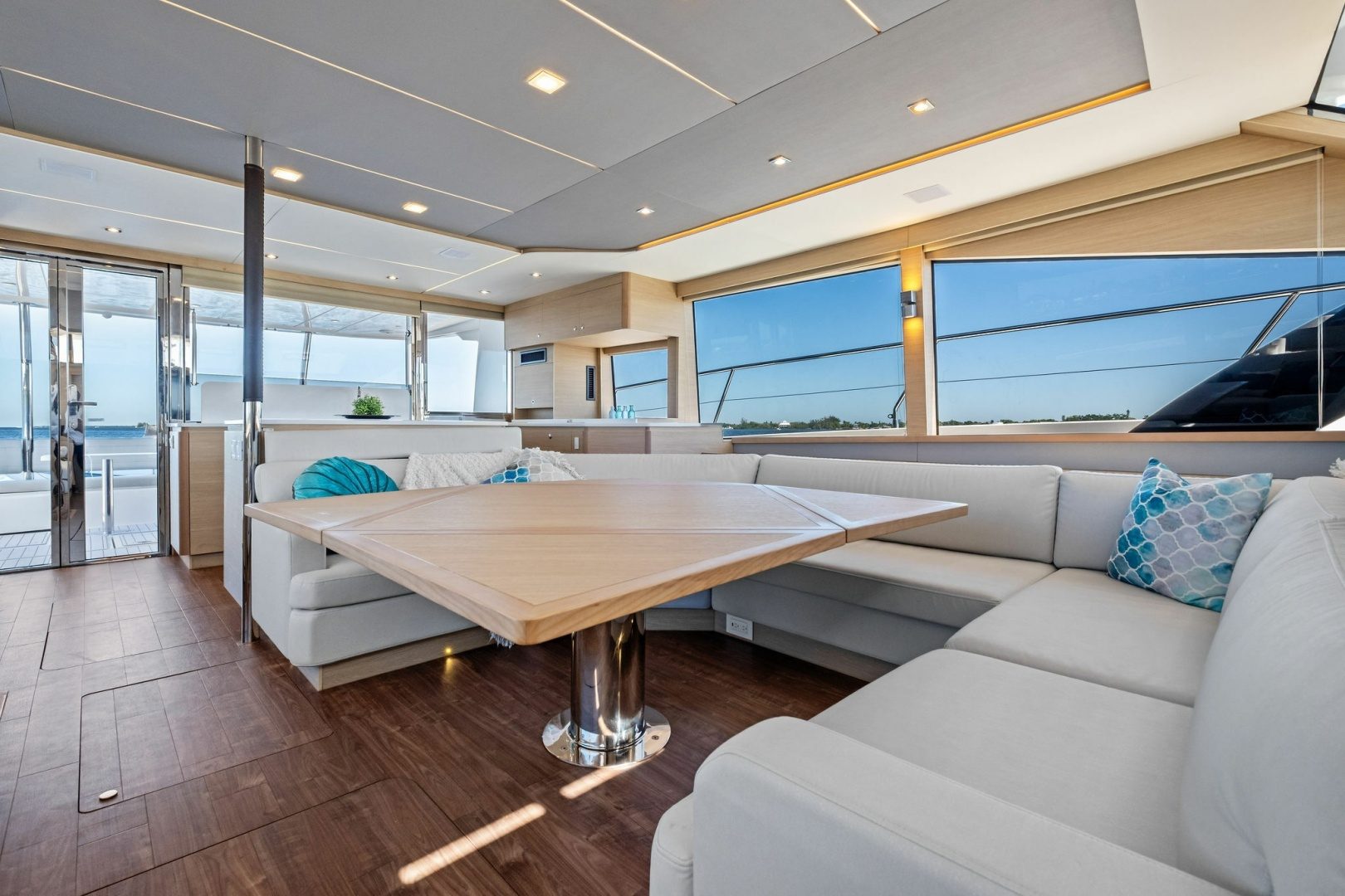 2022 Aquila 54 Yacht "Remarkable I" - photo 2