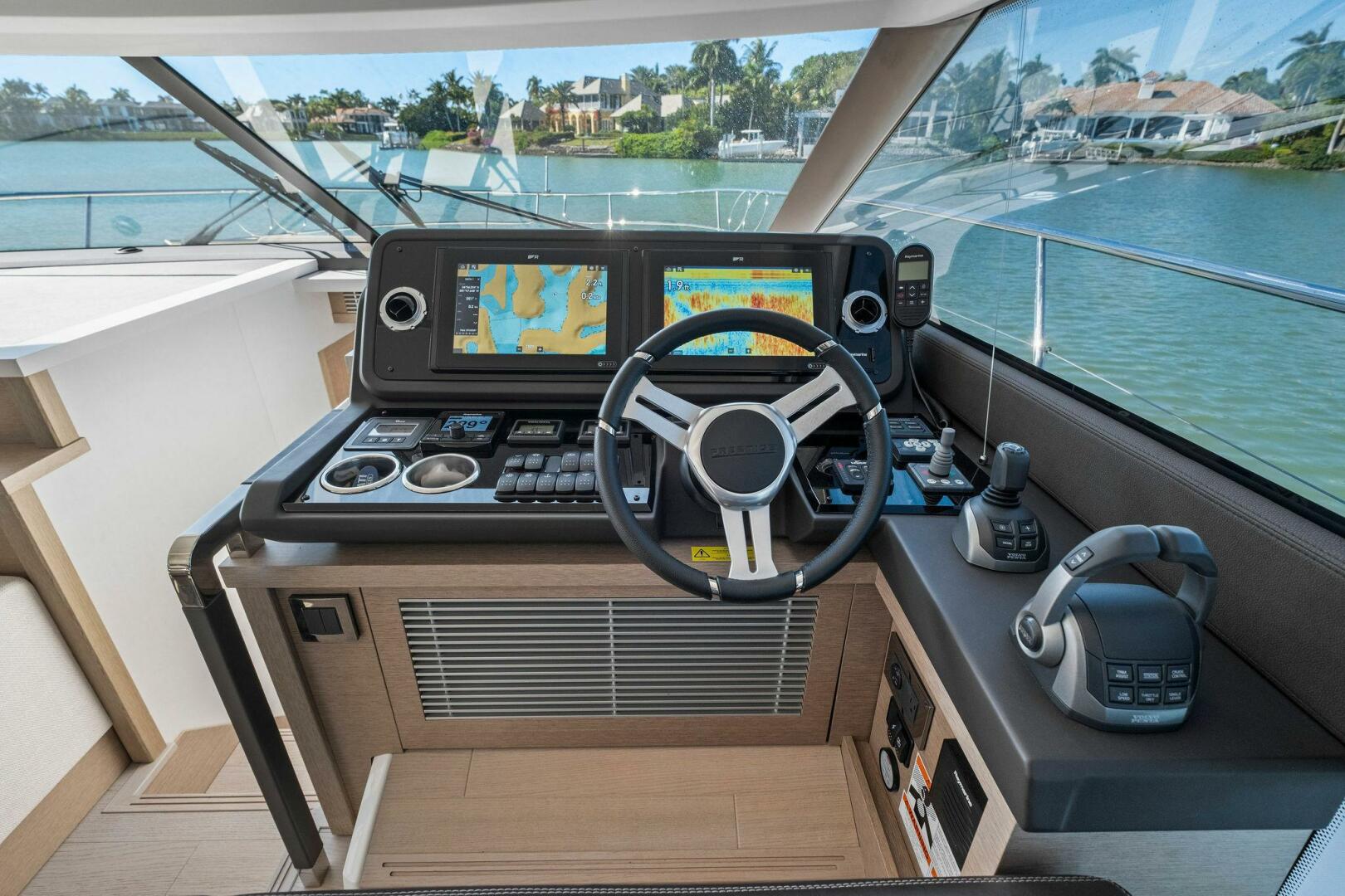 2022 Prestige 520 Flybridge "No Patience" - photo 2