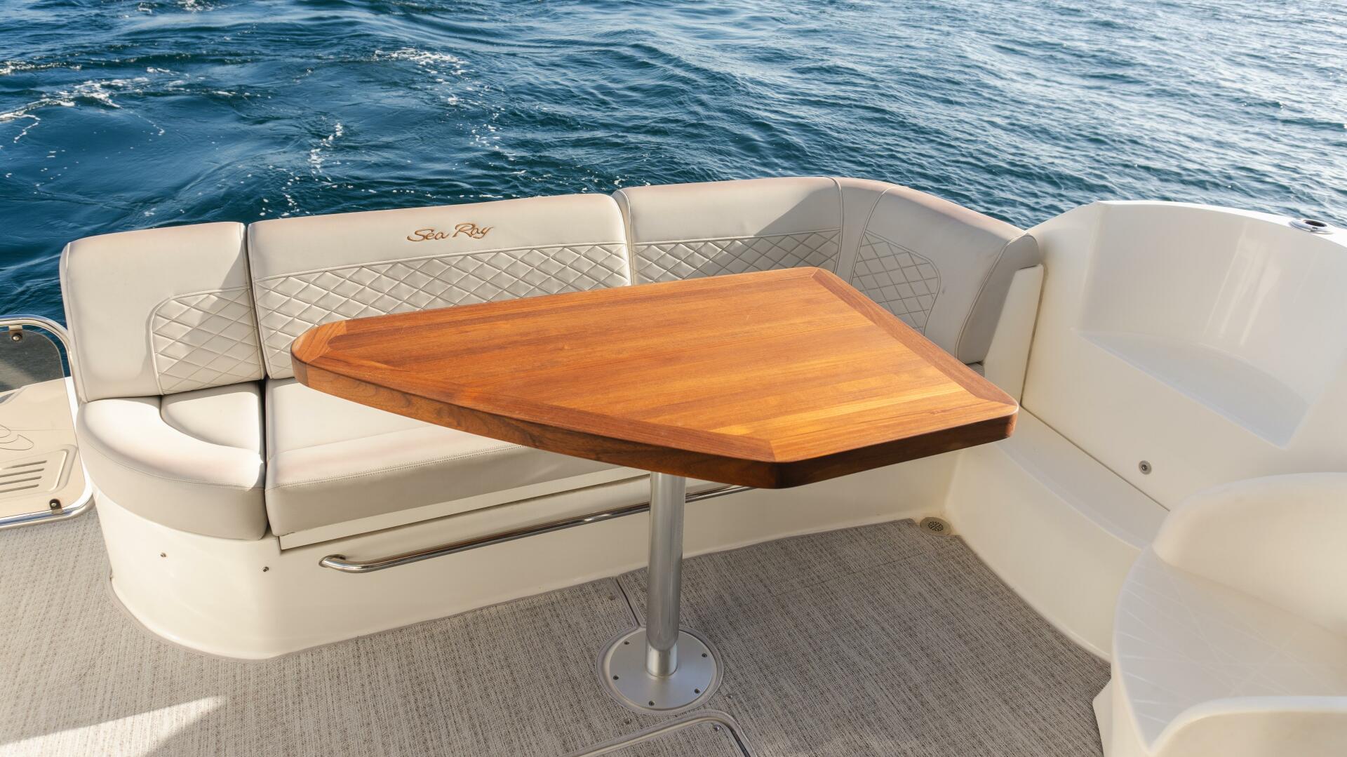 2017 Sea Ray 51 Flybridge "O-SEA-D" - photo 2