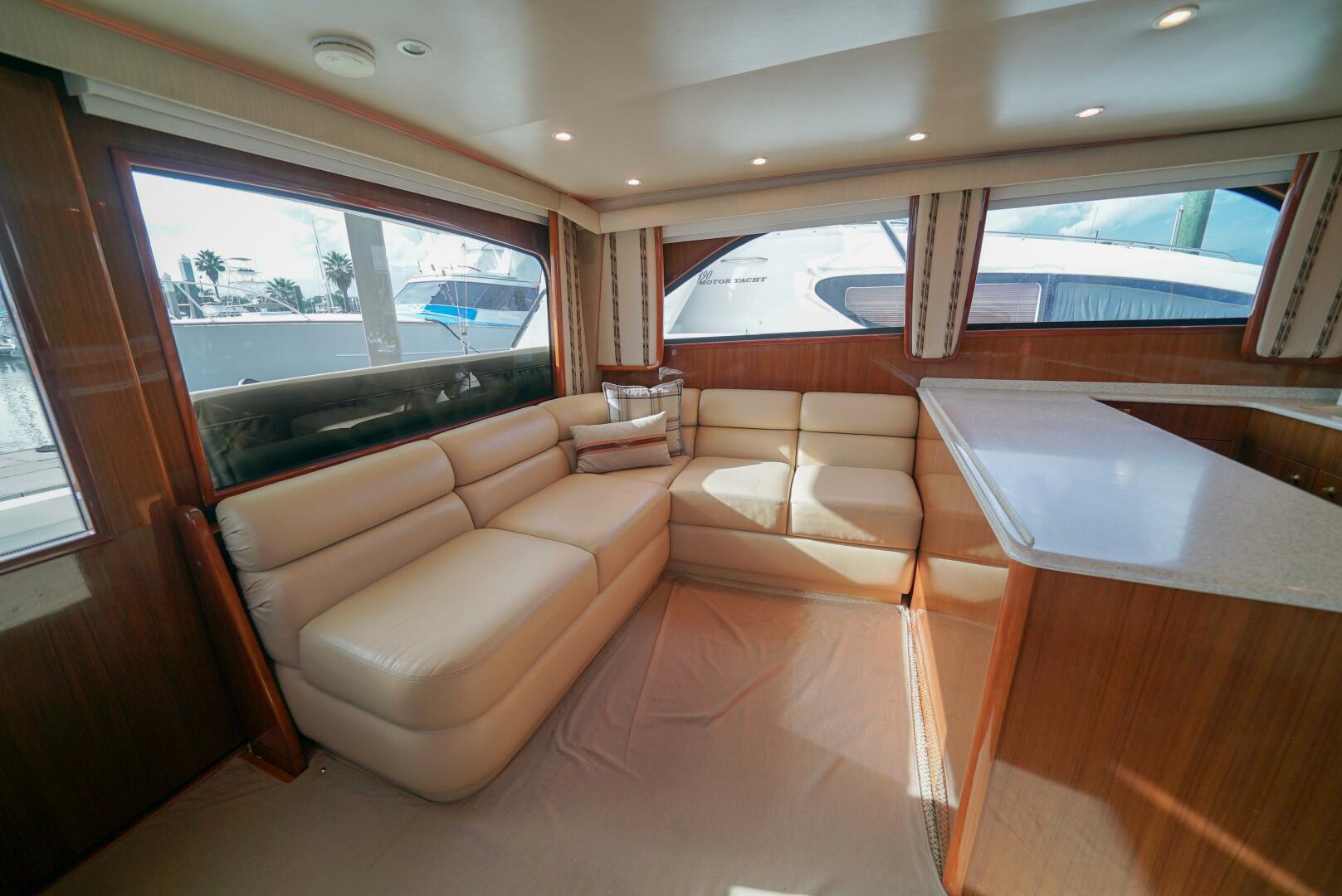 2007 Viking 45 Convertible "Bad Habits" - photo 3