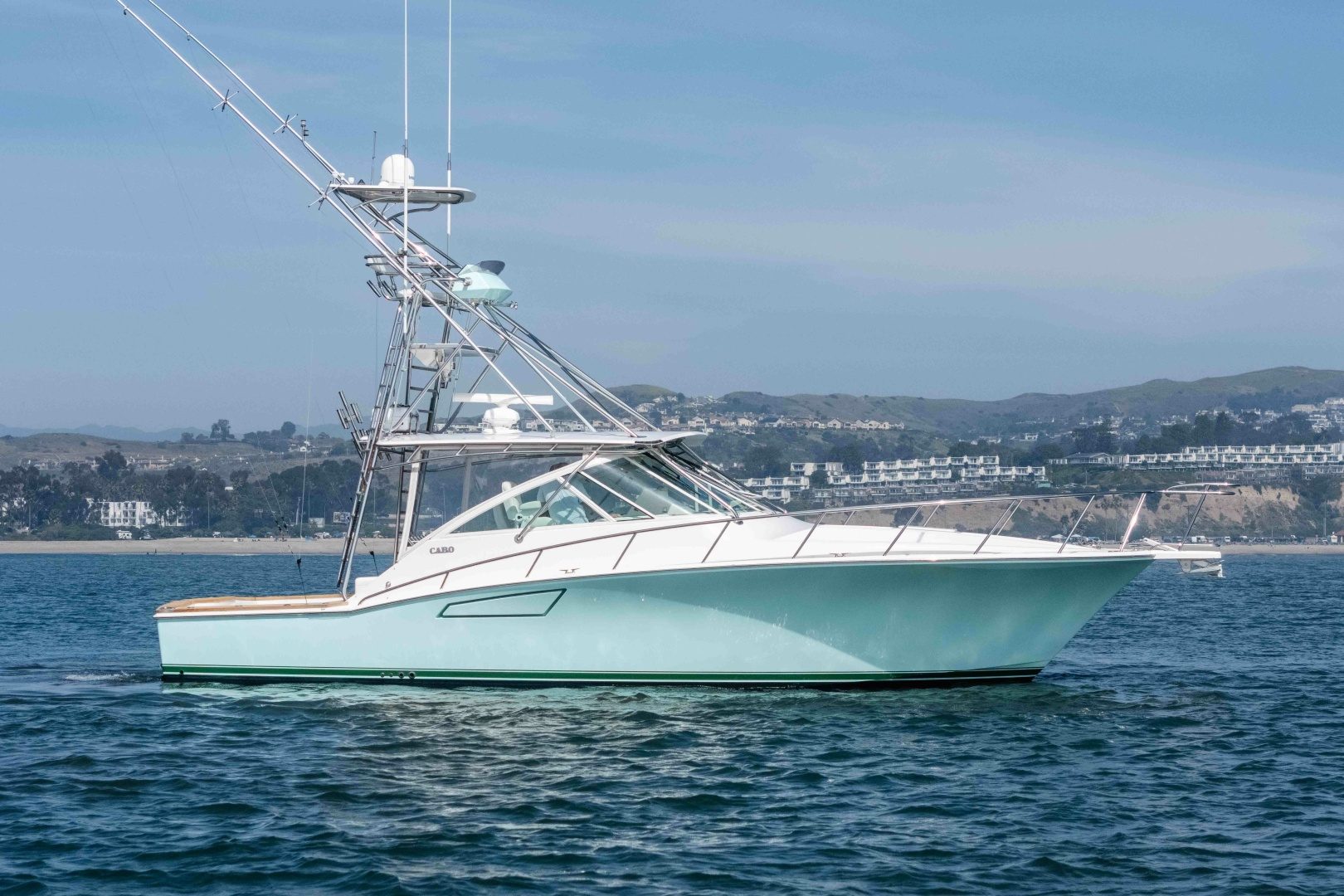 2005 Cabo 40 Express "El Patron" - photo 1
