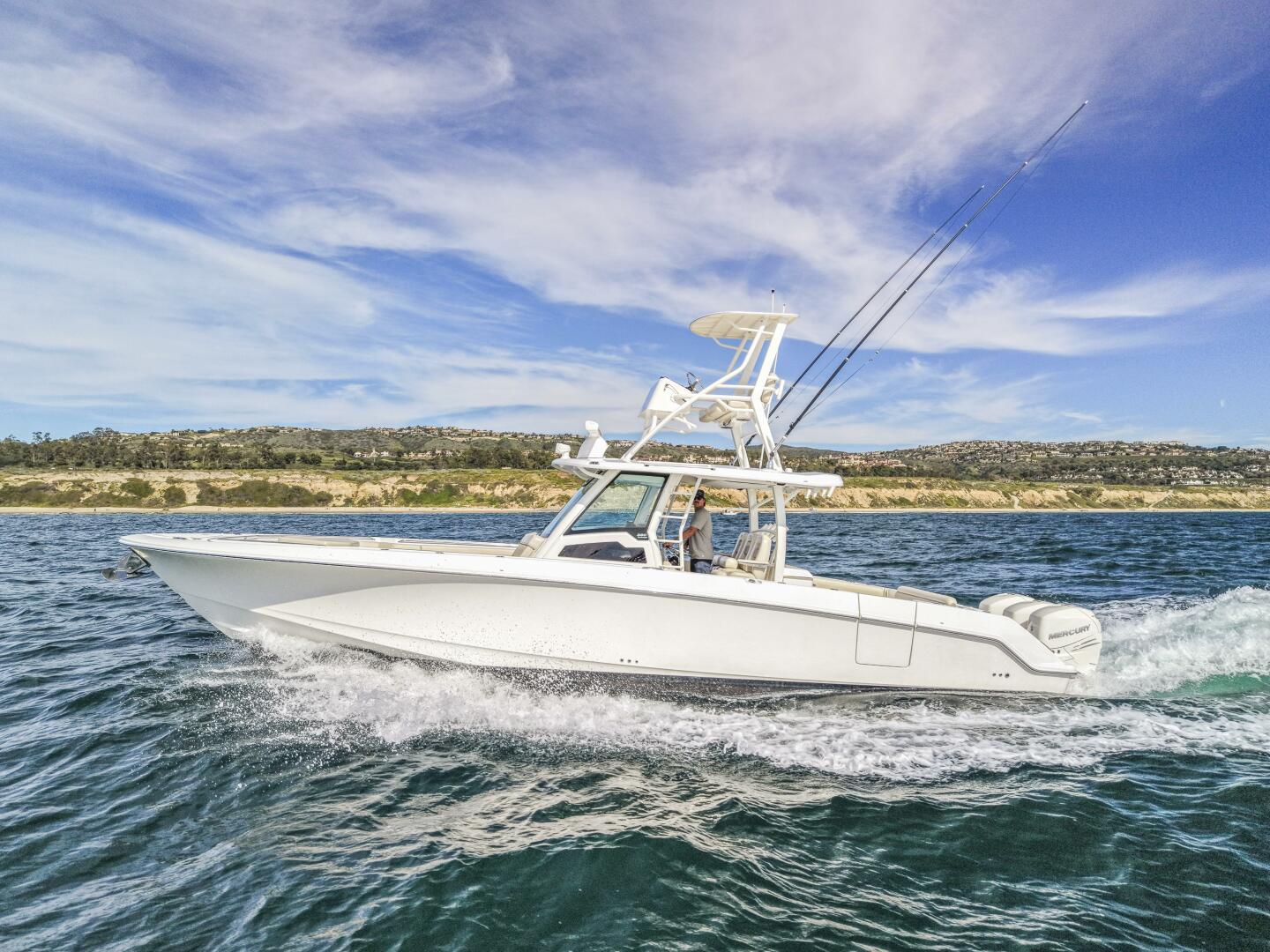 2019 Boston Whaler 38 Outrage "M22" - photo 1