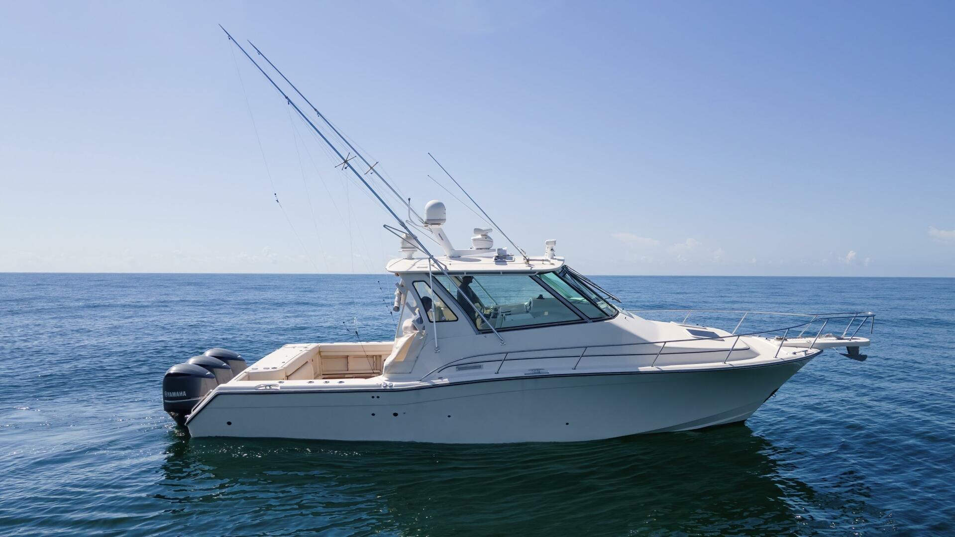 2016 Grady-White 370 Express "Papa's Dream" - photo 1