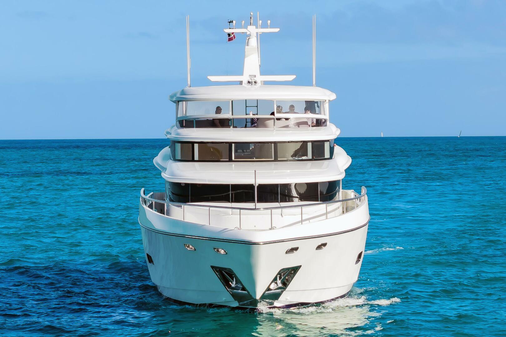 2017 Johnson 93 Flybridge "FITFO" - photo 3