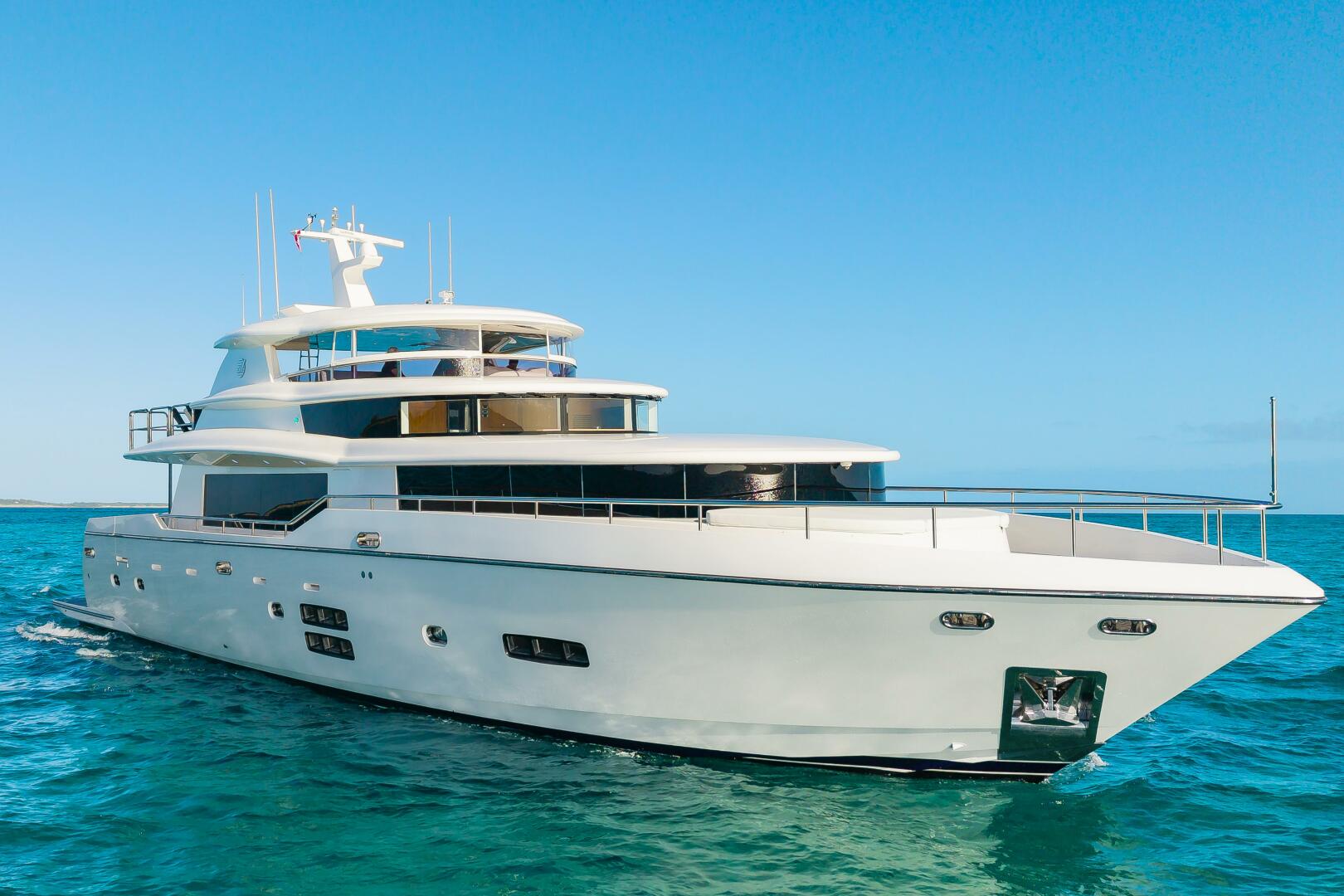 2017 Johnson 93 Flybridge "FITFO" - photo 2