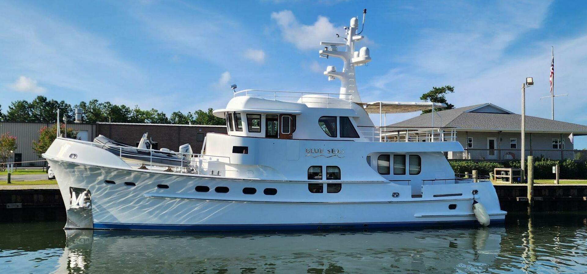 2006 Farmont 70 Expedition Yacht "Blue Seas" - photo 3