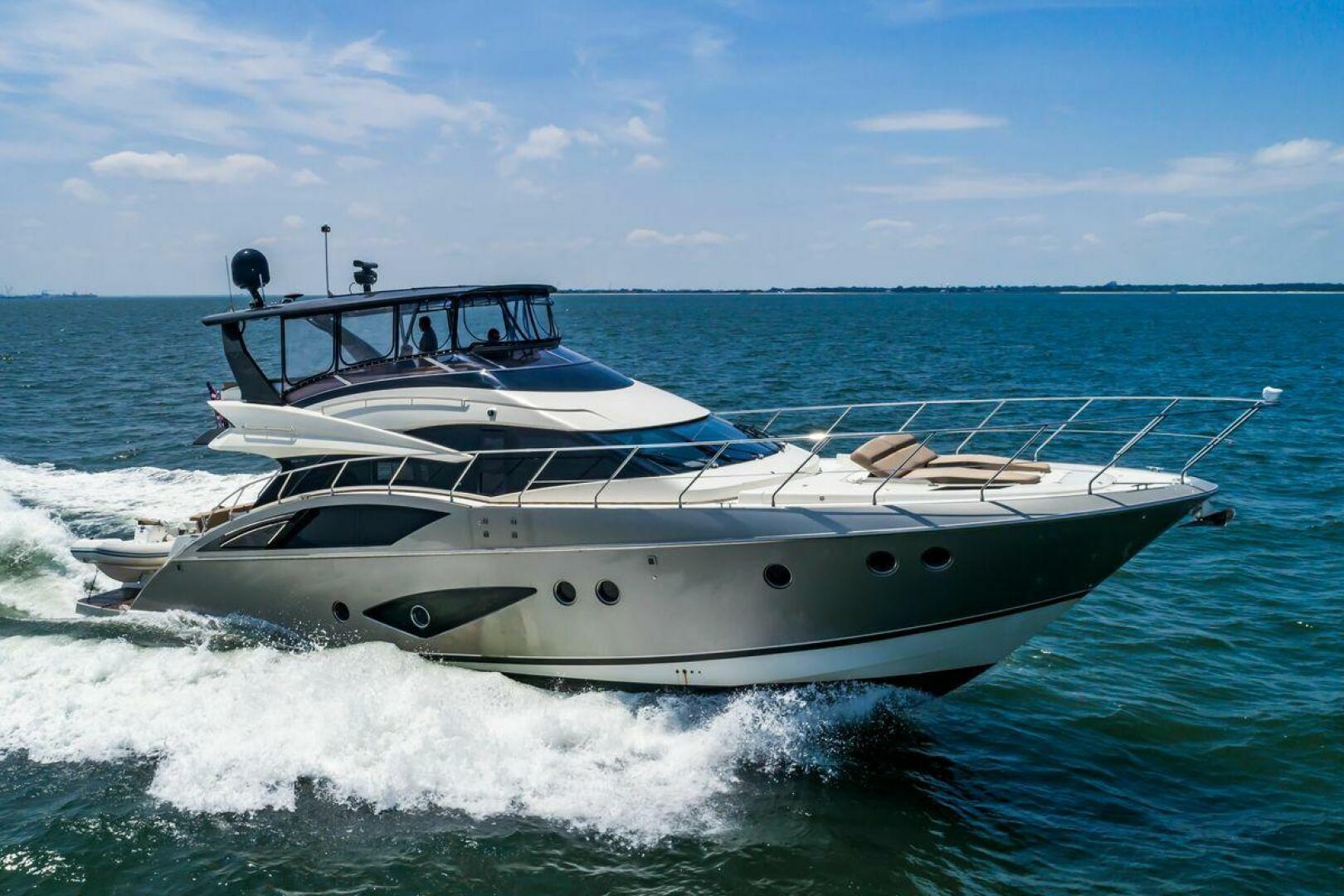 2013 Marquis 63 Sport Yacht "Docked Wages" - photo 1