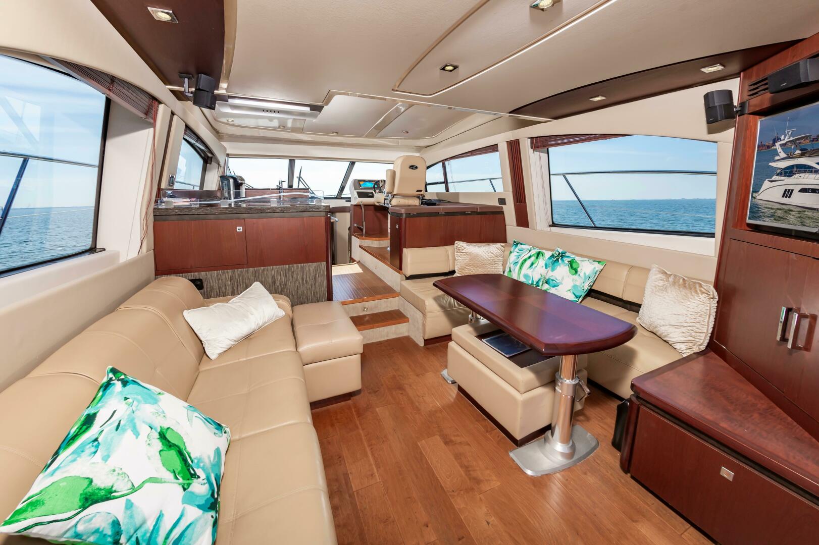 2015 Sea Ray 510 Fly "Enjoy the Journey" - photo 2