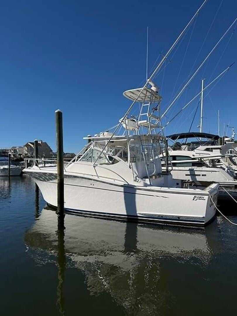 2011 Luhrs 37 IPS Canyon Series "SawBones" - photo 2