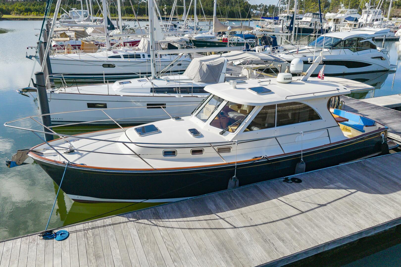 2018 Legacy 36 "Linda Lou" - photo 1