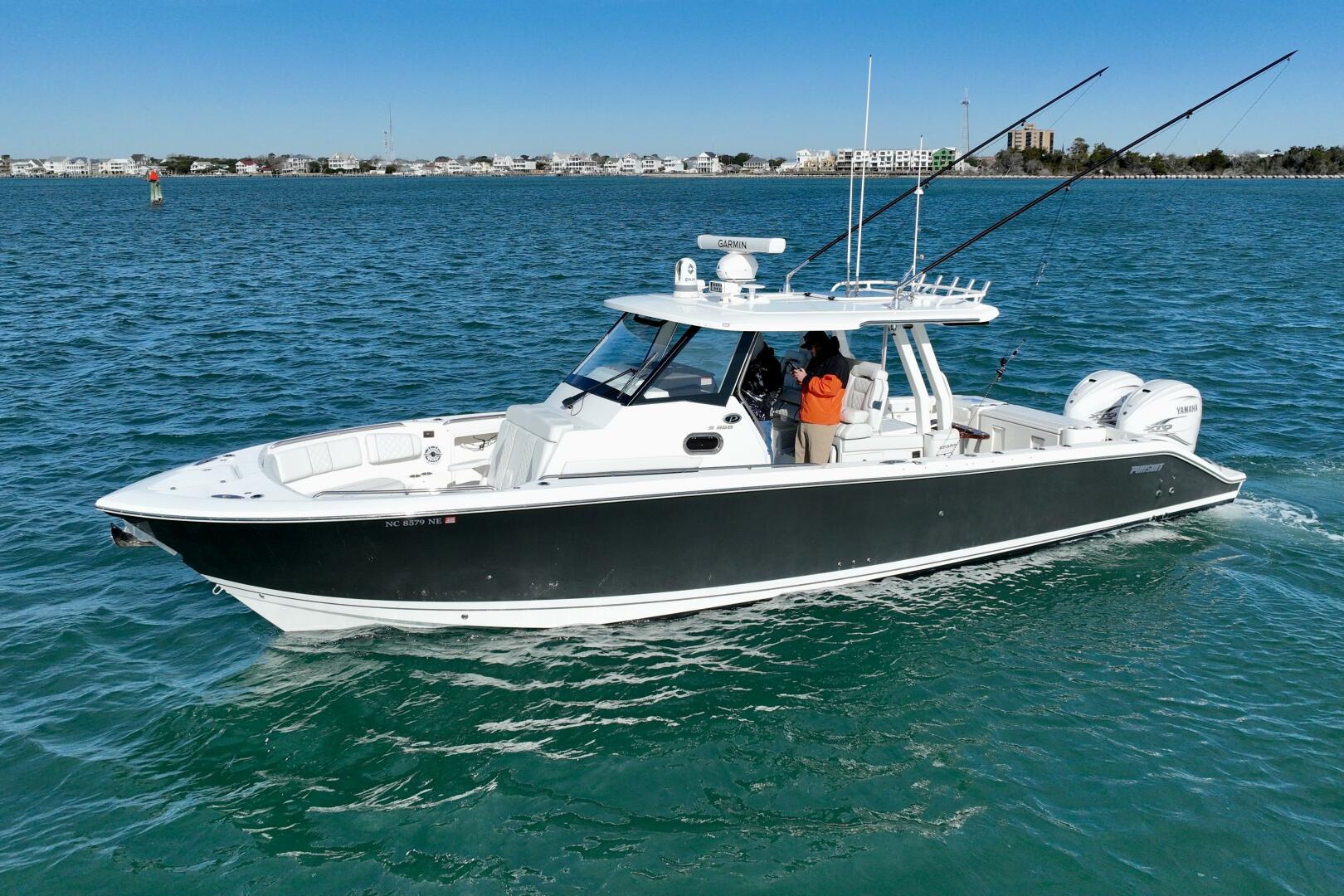 2022 Pursuit 358 S - photo 2