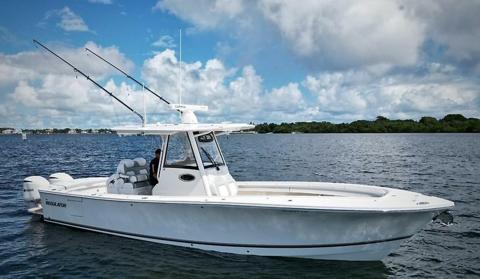 2020 Regulator 31FS - photo 1