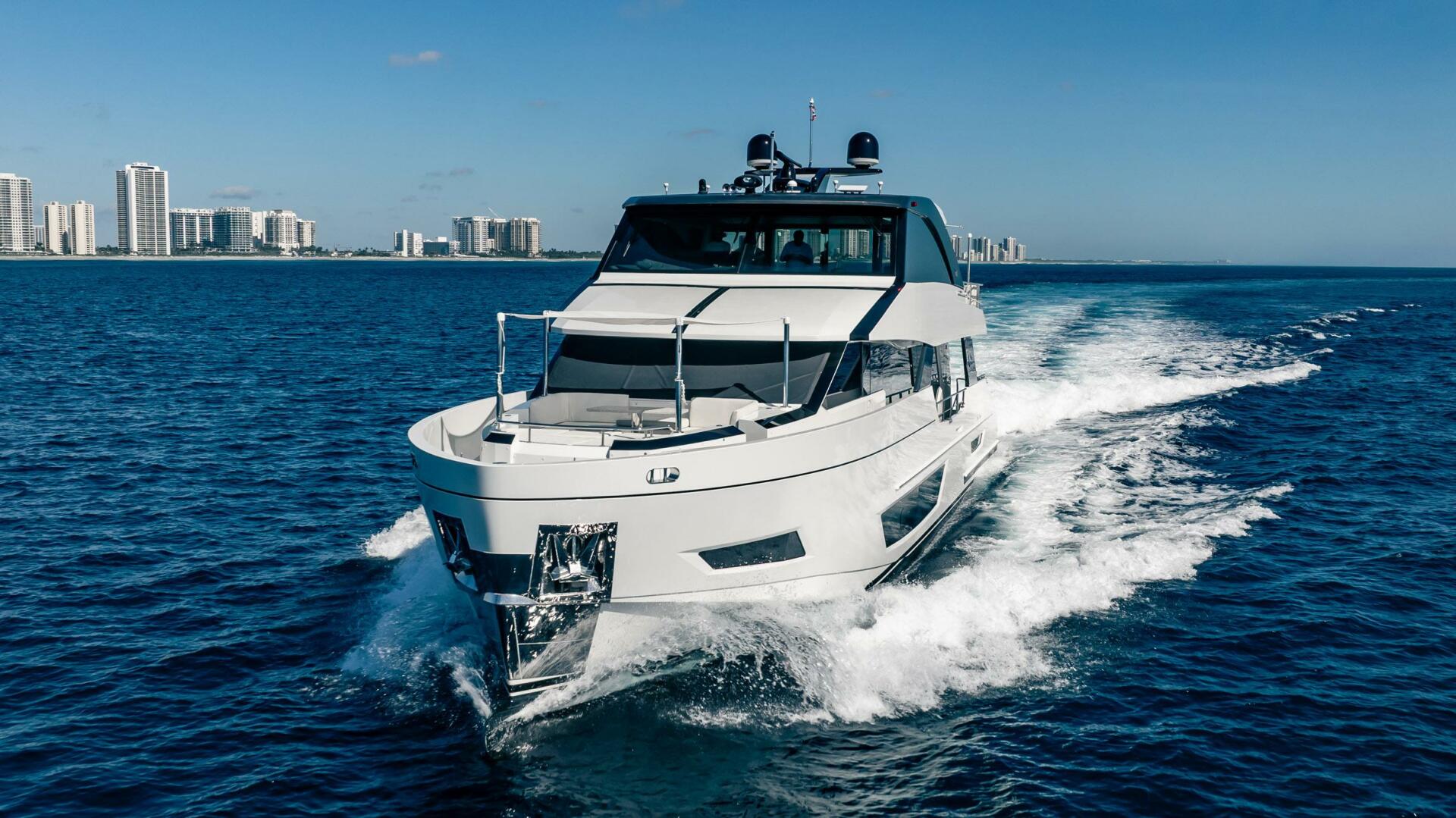 2021 Ocean Alexander 27 Explorer "Aquasition" - photo 3