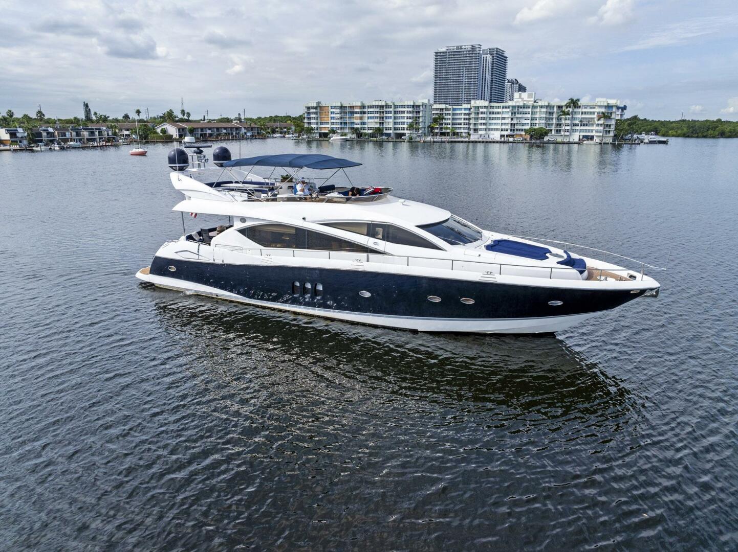 2006 Sunseeker 75 Yacht "PERSISTENCE" - photo 3