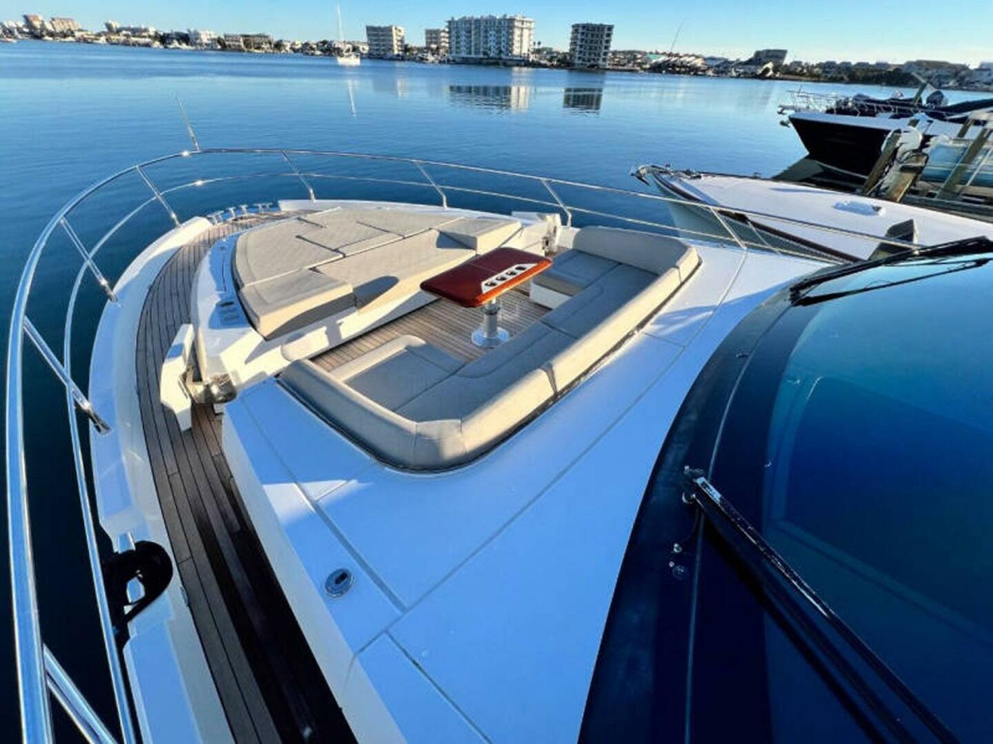 2020 Fairline Squadron "Blind Date" - photo 3