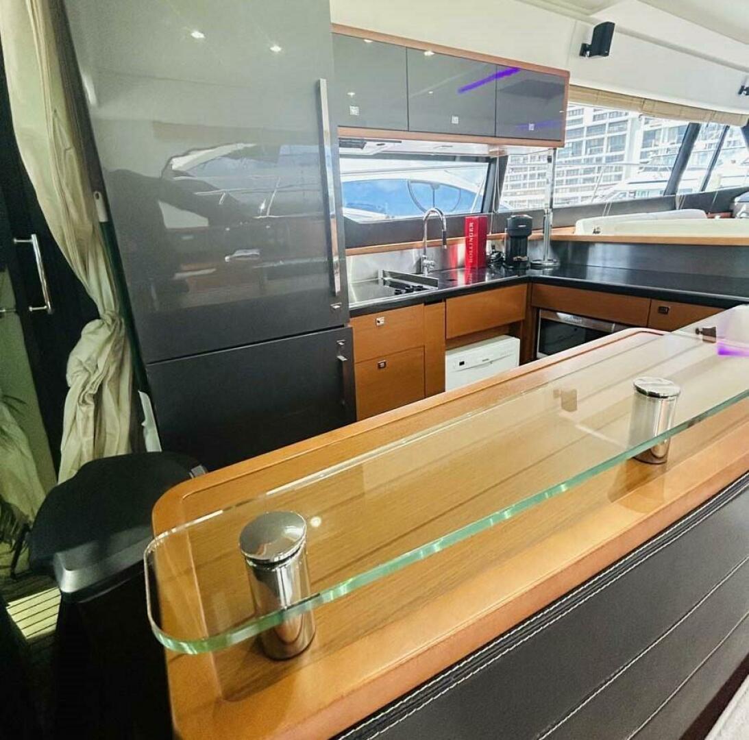 2013 Prestige 620 - photo 3
