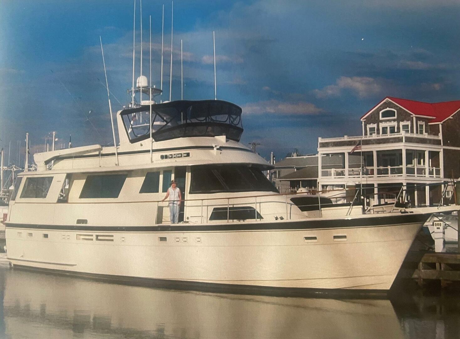 1987 Hatteras Flybridge "The Bottom Line" - photo 1