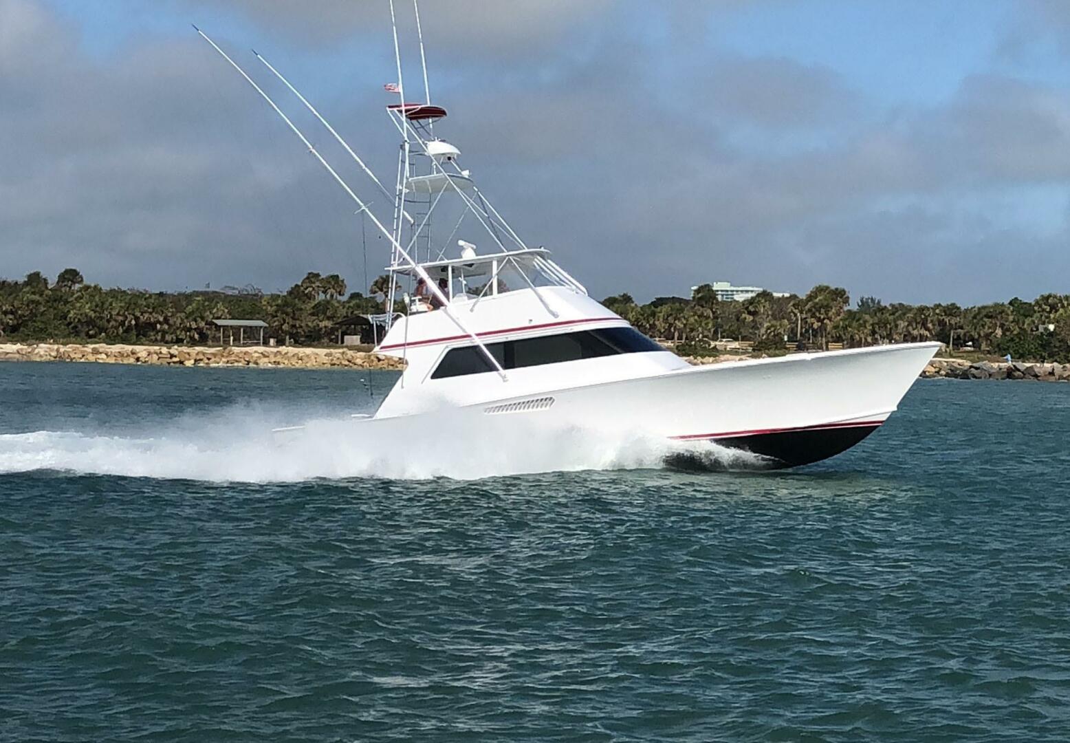 2001 Custom Carolina Lydia 57 Sportfish "Red Witch" - photo 1