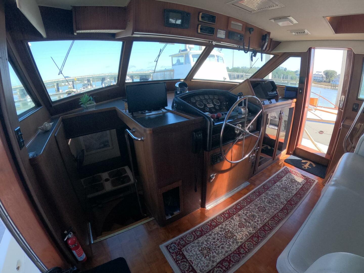 1987 Hatteras 54MY "SAINT PAUL" - photo 2