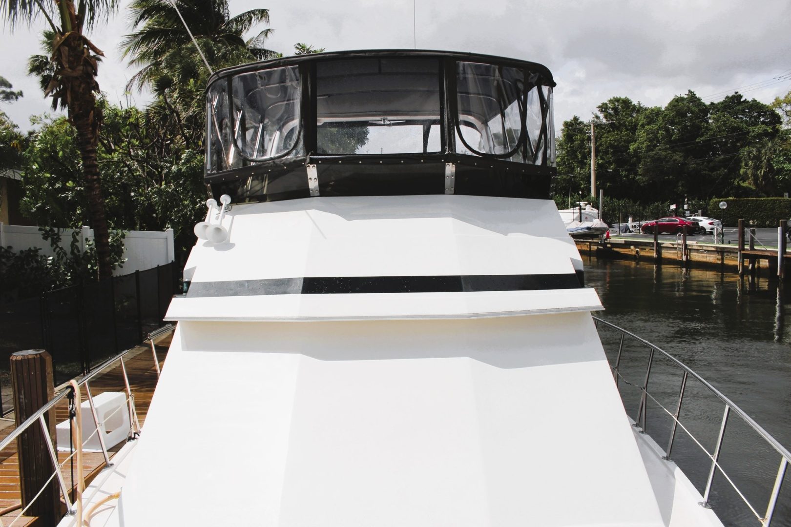 2007 Jefferson Motor Yacht "Gratitude" - photo 3