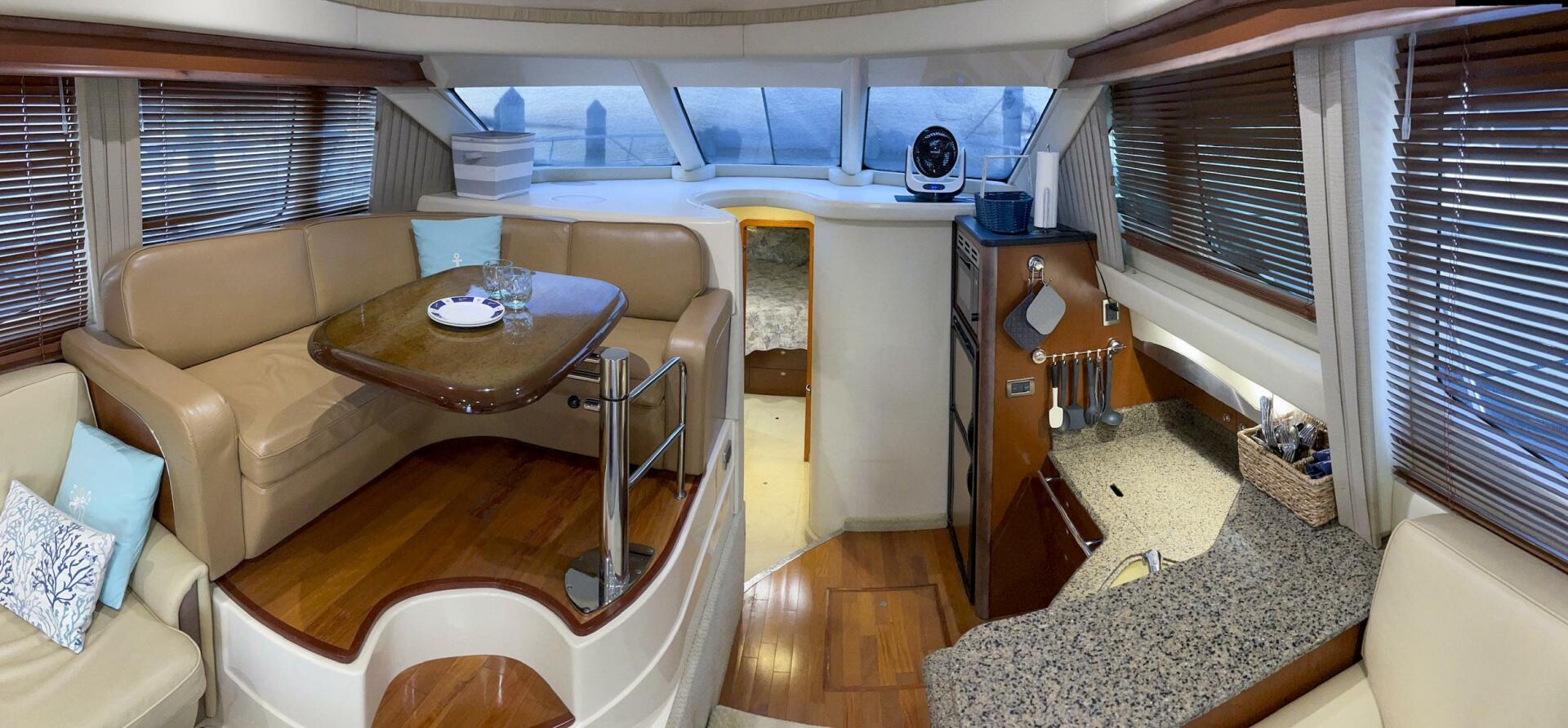 2007 Sea Ray 44 Sedan Bridge "Still Waters" - photo 3