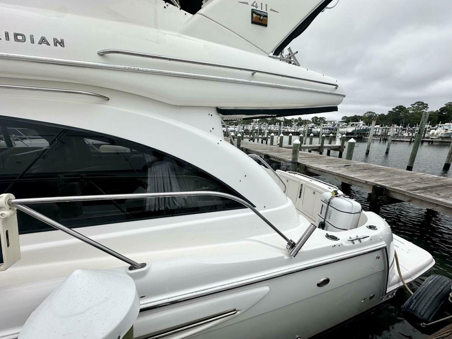 2007 Meridian 411 Sedan "Losing All Control" - photo 3
