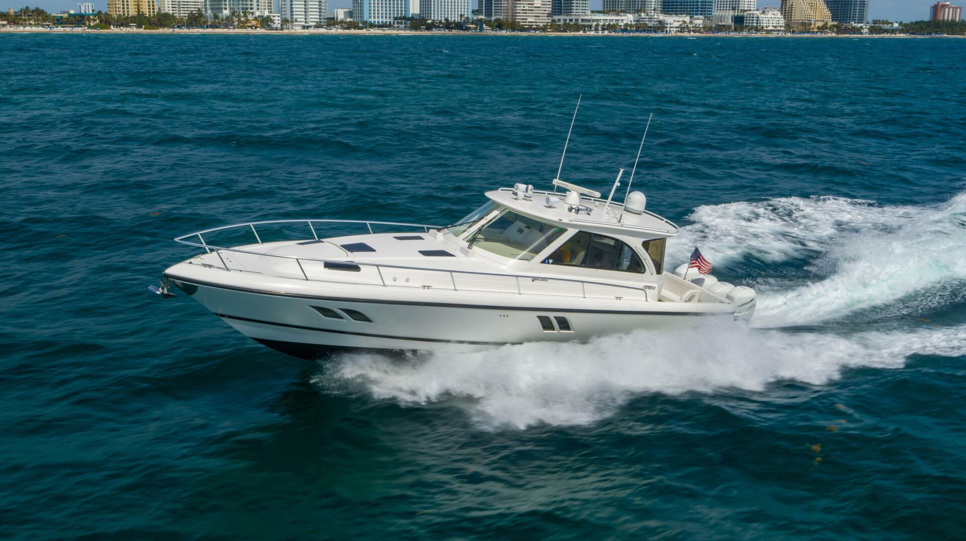 2012 Intrepid 475 Sport Yacht Enclosed "Keep'n it reel" - photo 2