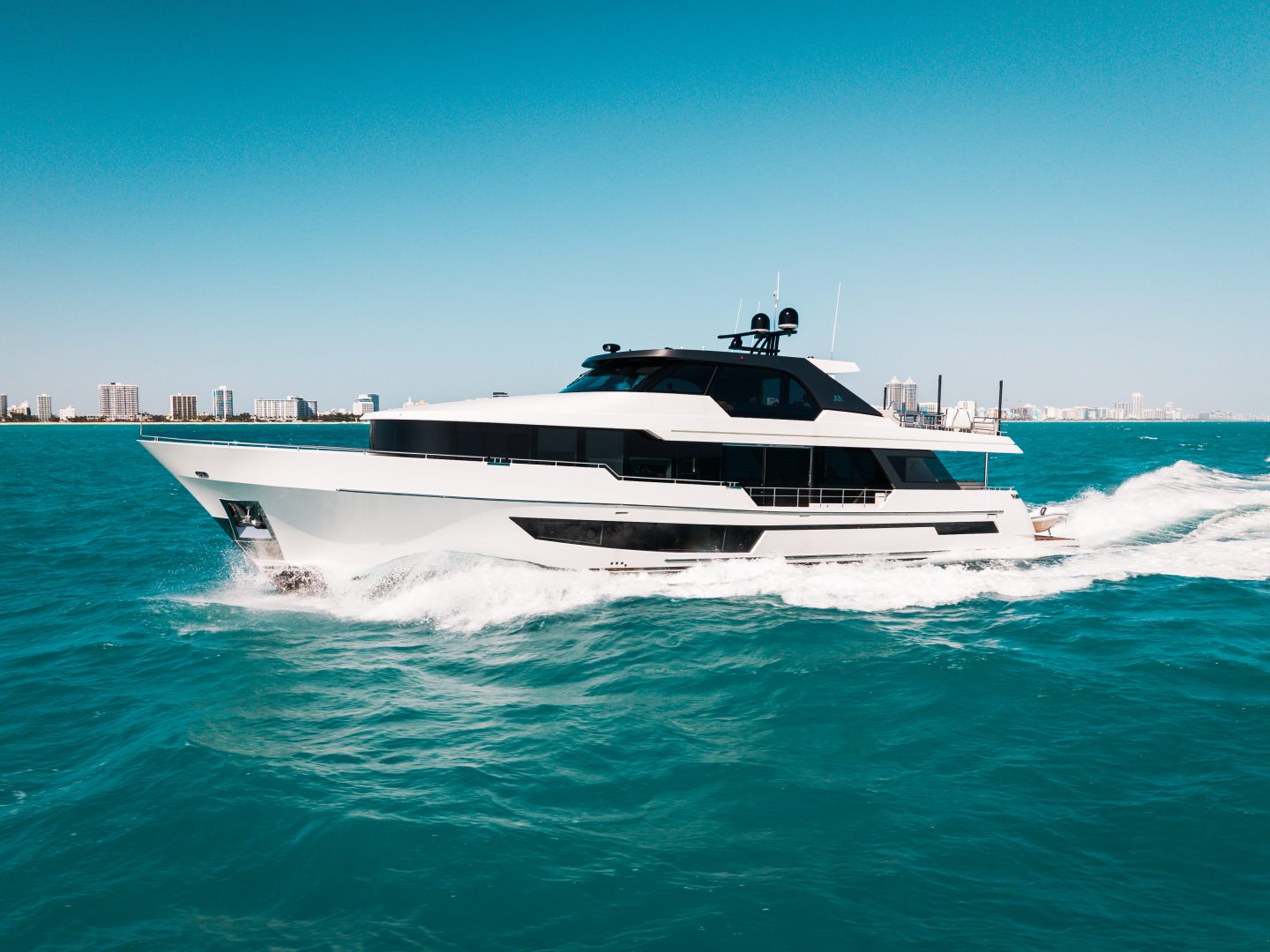 2024 Ocean Alexander 32 L - photo 3