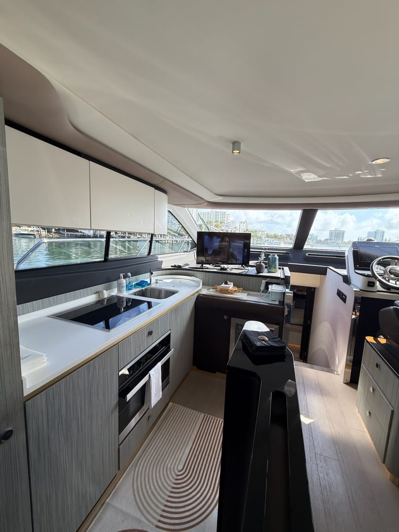 2019 Azimut 60 FLY - photo 3