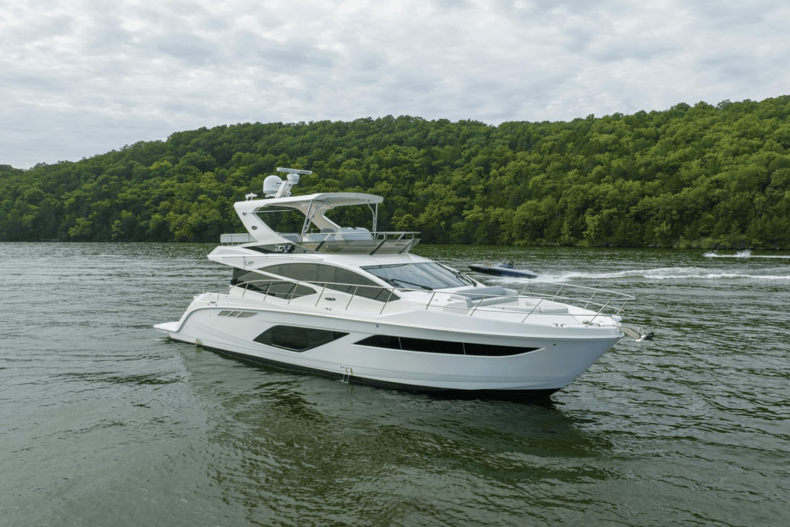 2018 Sea Ray L550 FLY - photo 2