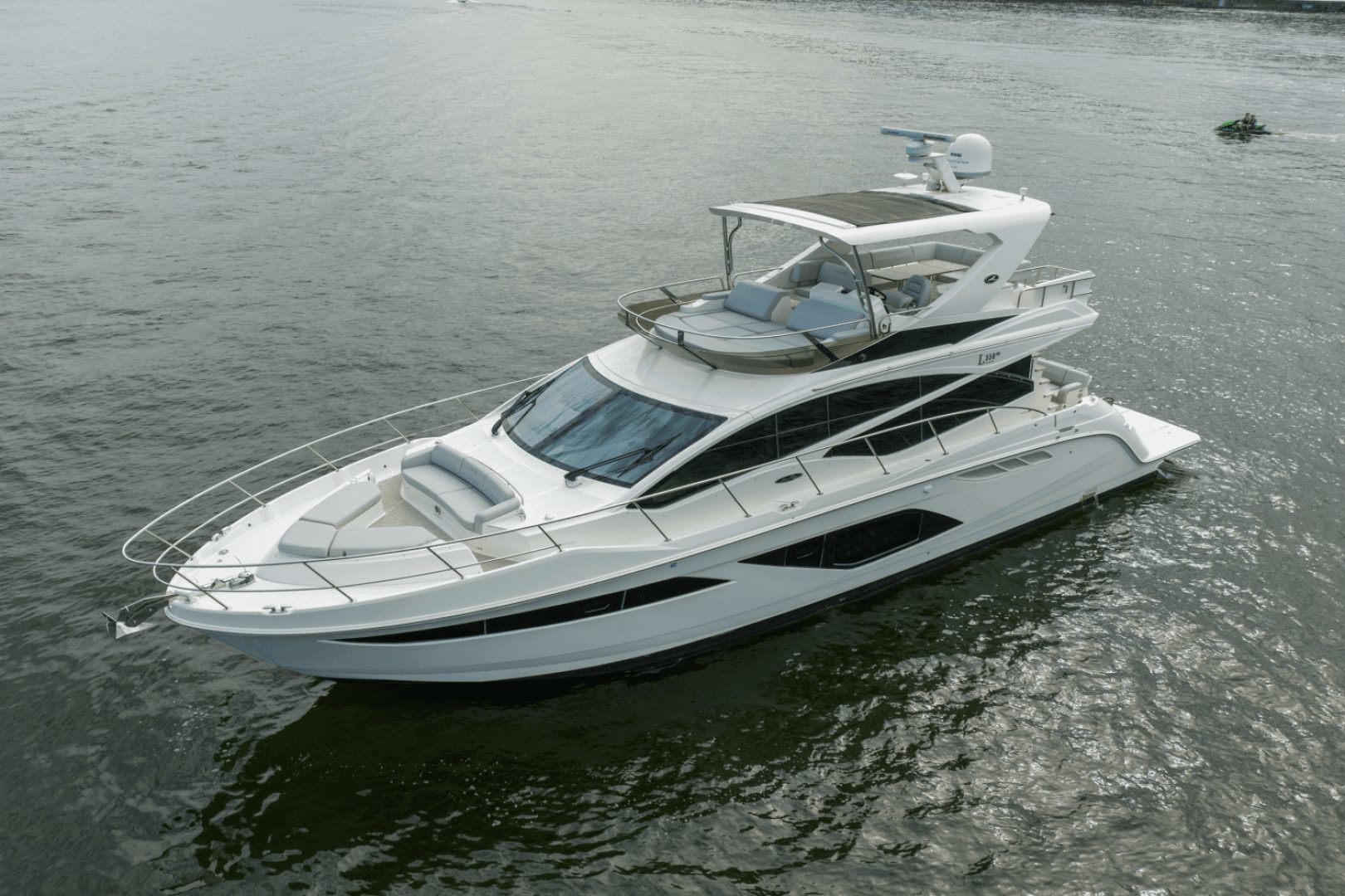 2018 Sea Ray L550 FLY - photo 1