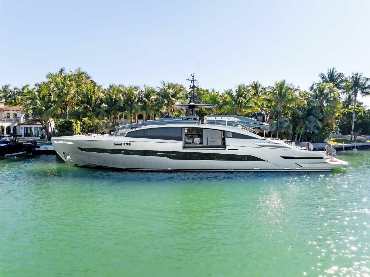 2023 Pershing GTX Motoryacht "Caffeine" - photo 2