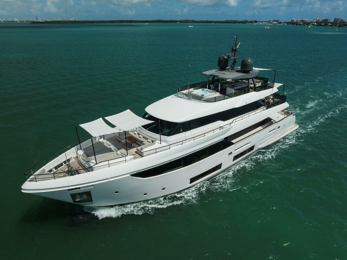 2023 Custom Line 33 Navetta "LUMPASAURUS" - photo 1
