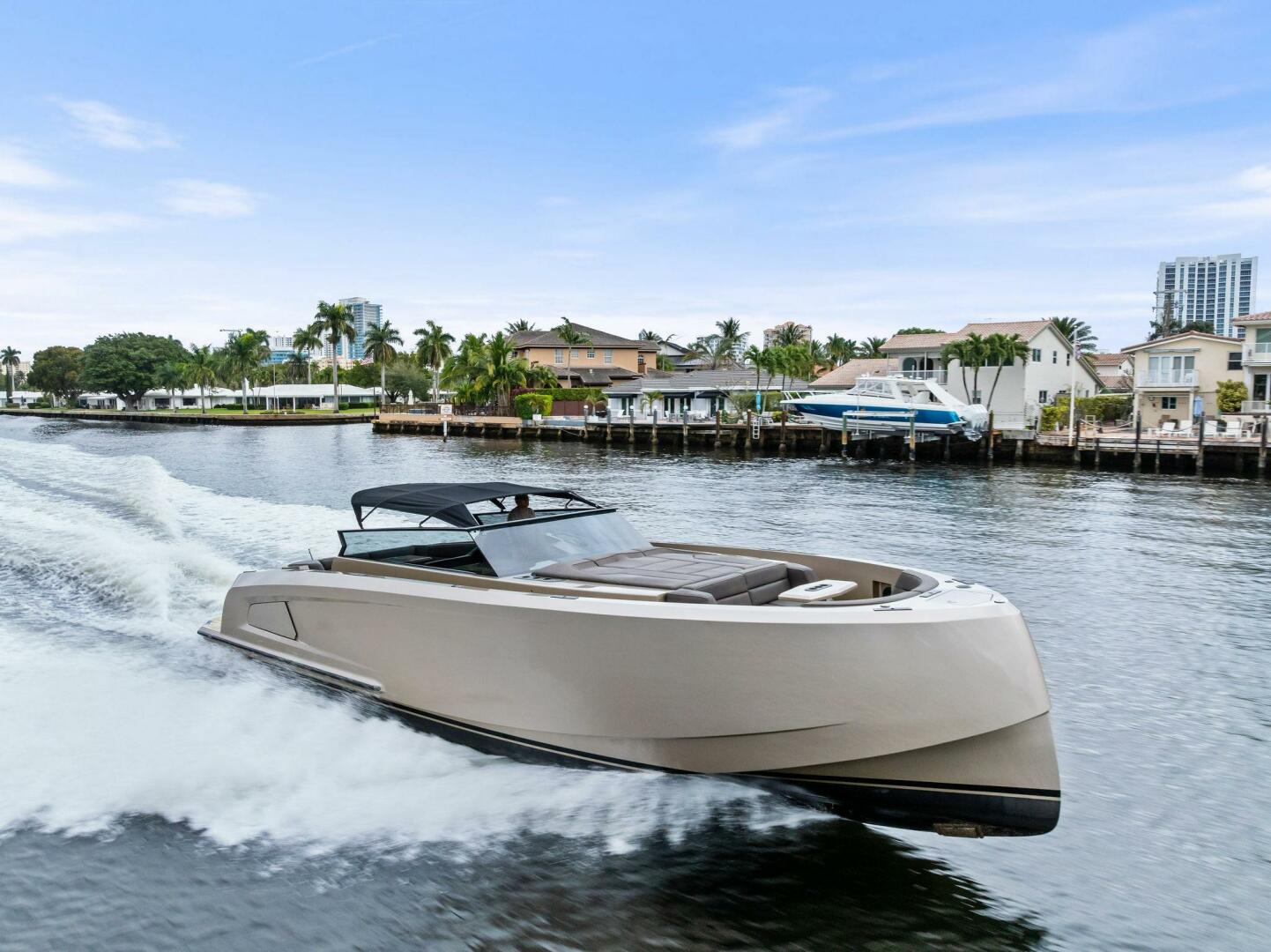 2022 Vanquish Yachts VQ45 "COBRA" - photo 2