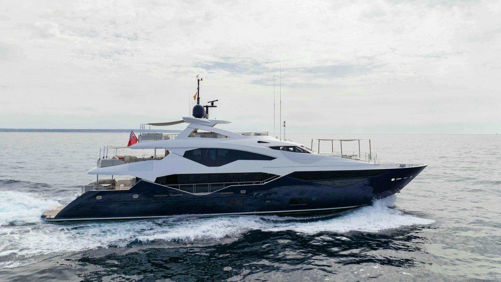 2016 Sunseeker Sunseeker 131 Yacht "AROHA" - photo 1