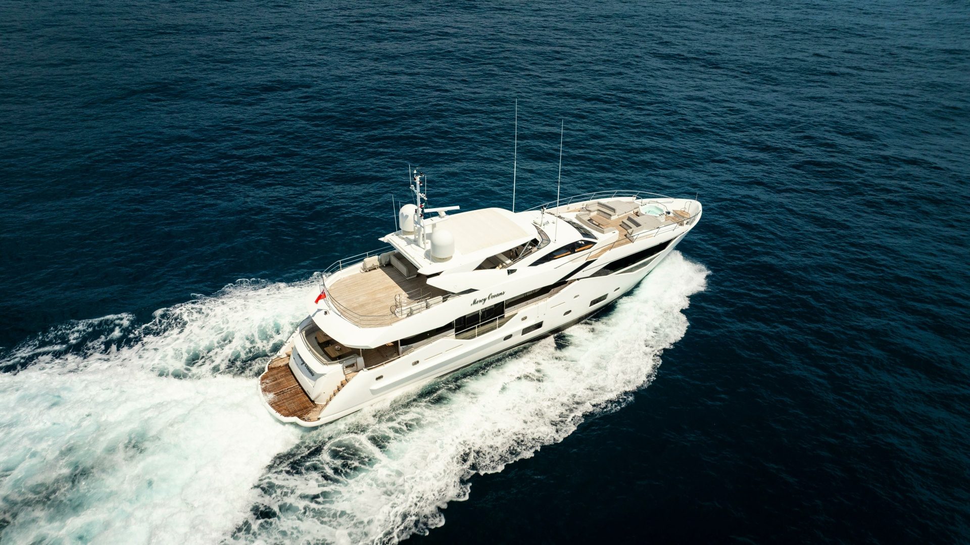 2018 Sunseeker Sunseeker 116 Yacht "MERCY OCEANS" - photo 2