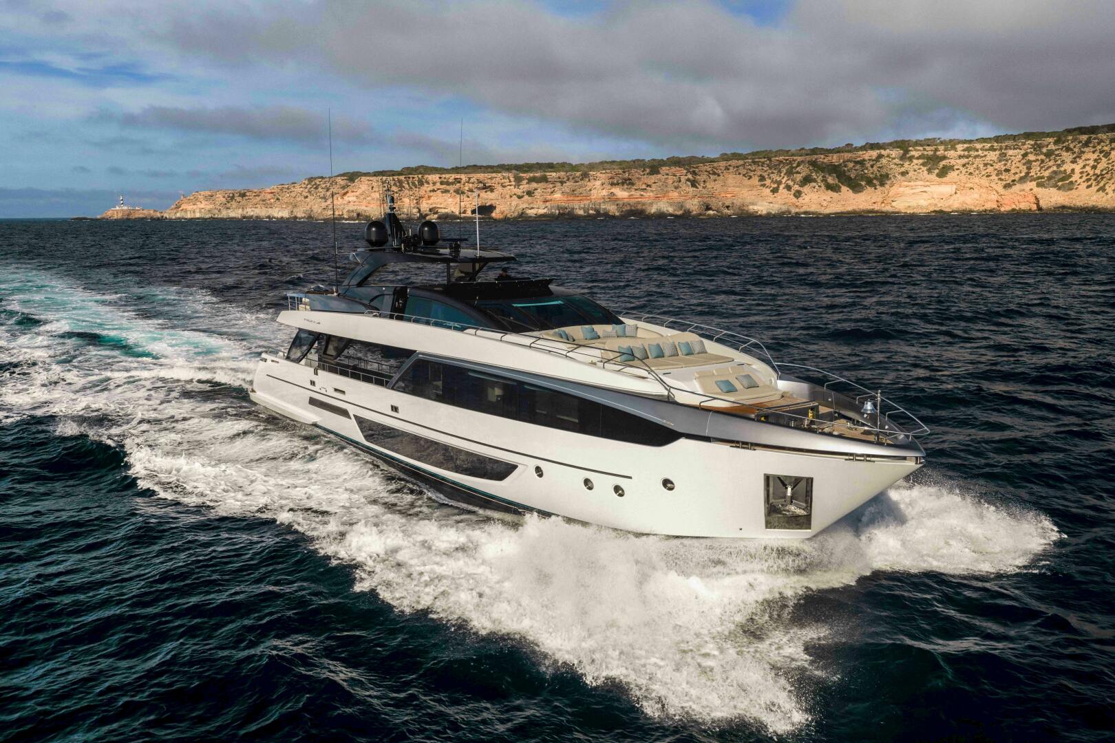 2019 Riva Riva Dolcevita 110 "ELYSIUM I" - photo 1