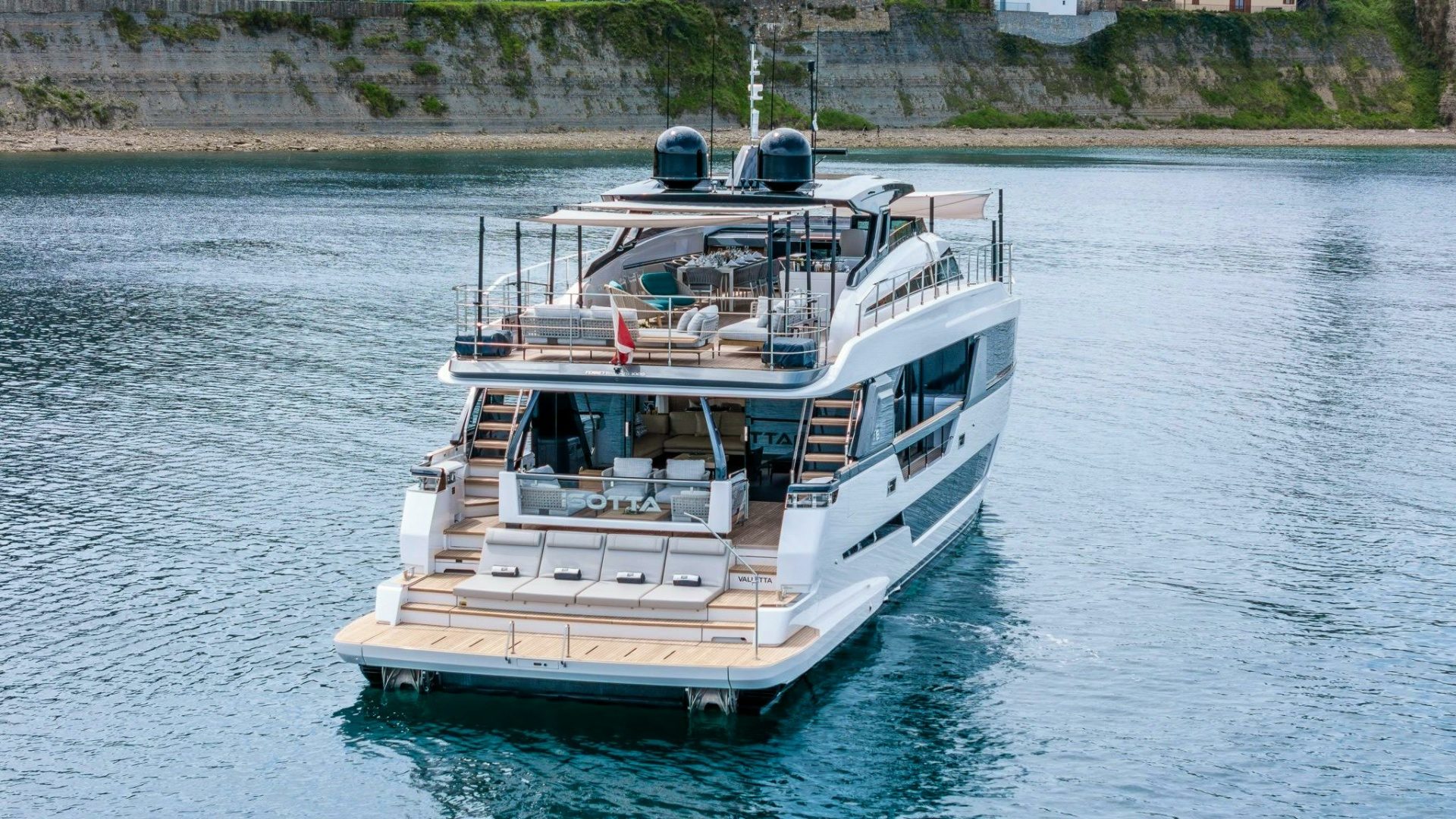 2023 Ferretti Yachts Ferretti 1000 "ISOTTA" - photo 1