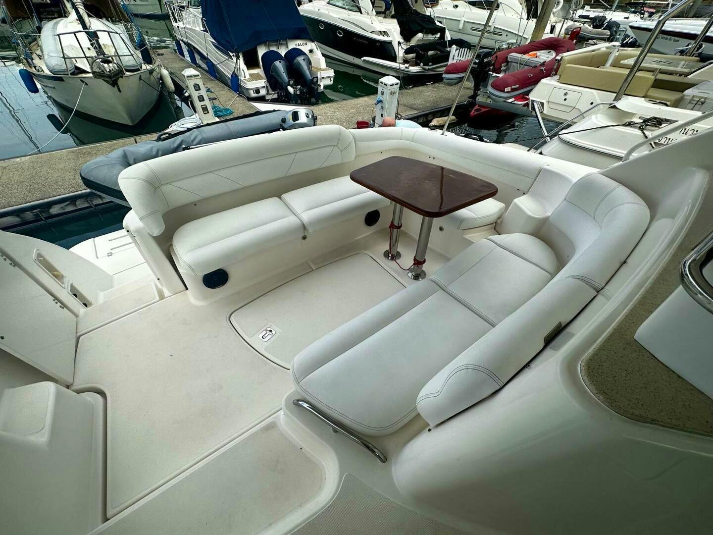 2008 Tiara Yachts "CRYSTAL" - photo 3