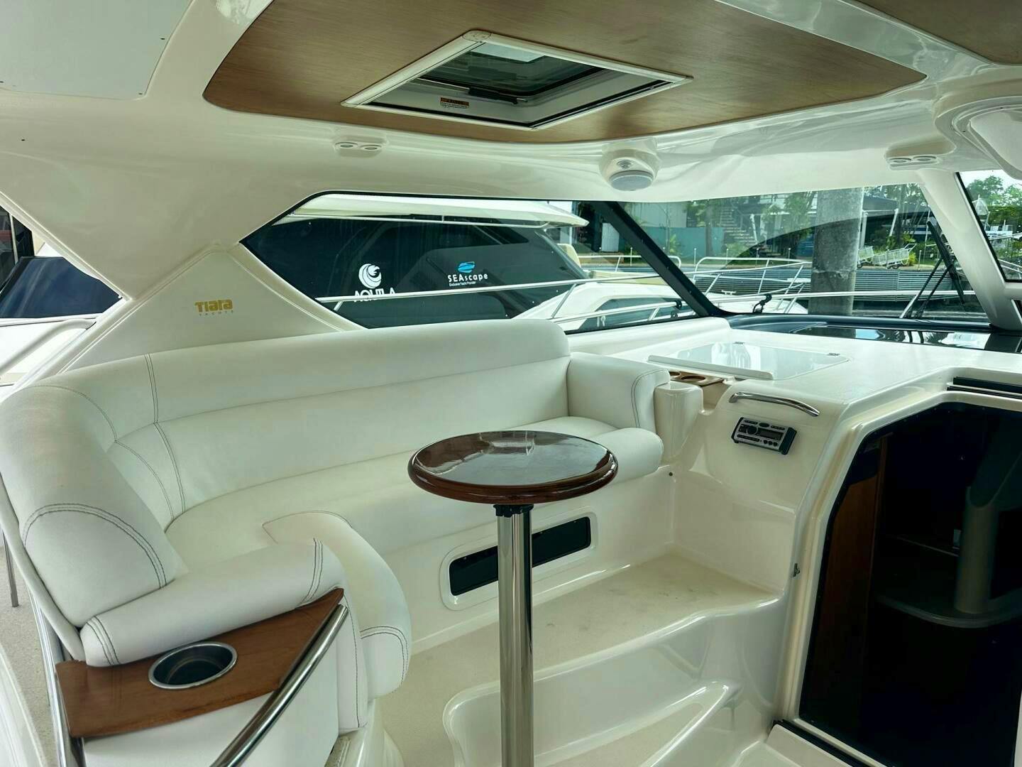 2008 Tiara Yachts "CRYSTAL" - photo 1