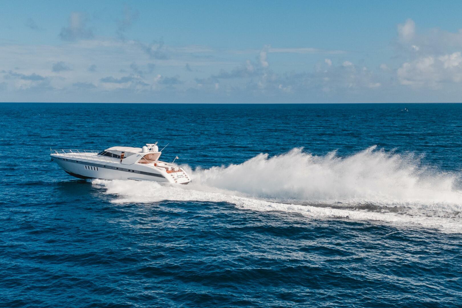 2001 Mangusta 80 "Jacques Cousteau" - photo 3