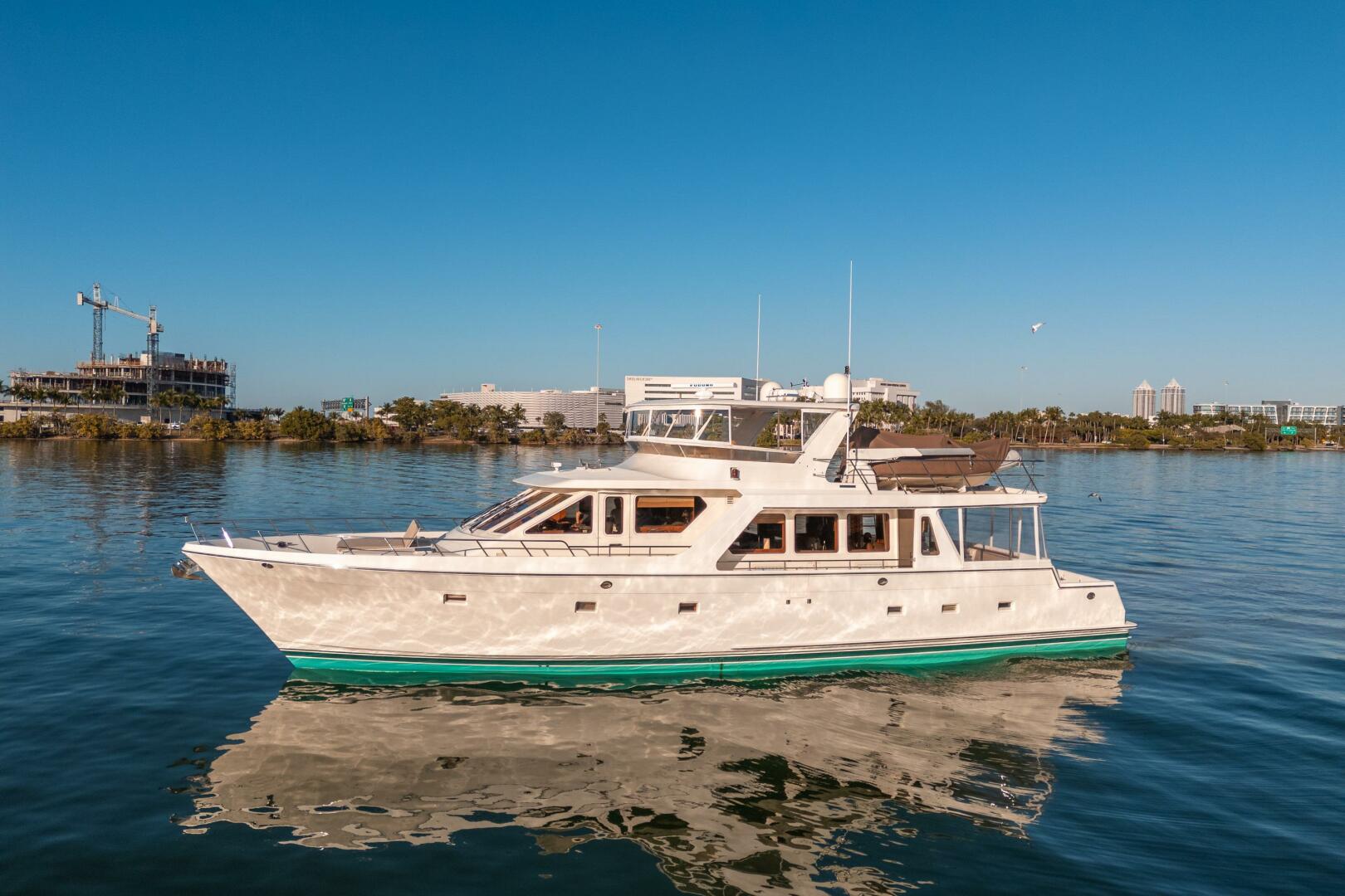 2006 Offshore Yachts 72 Pilothouse "IZMO" - photo 1